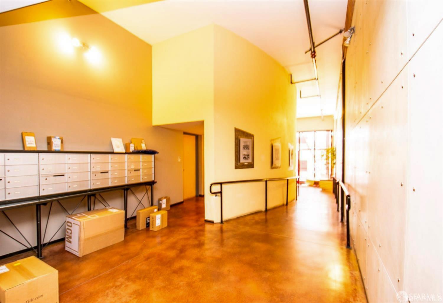 18 Lansing Street # 101