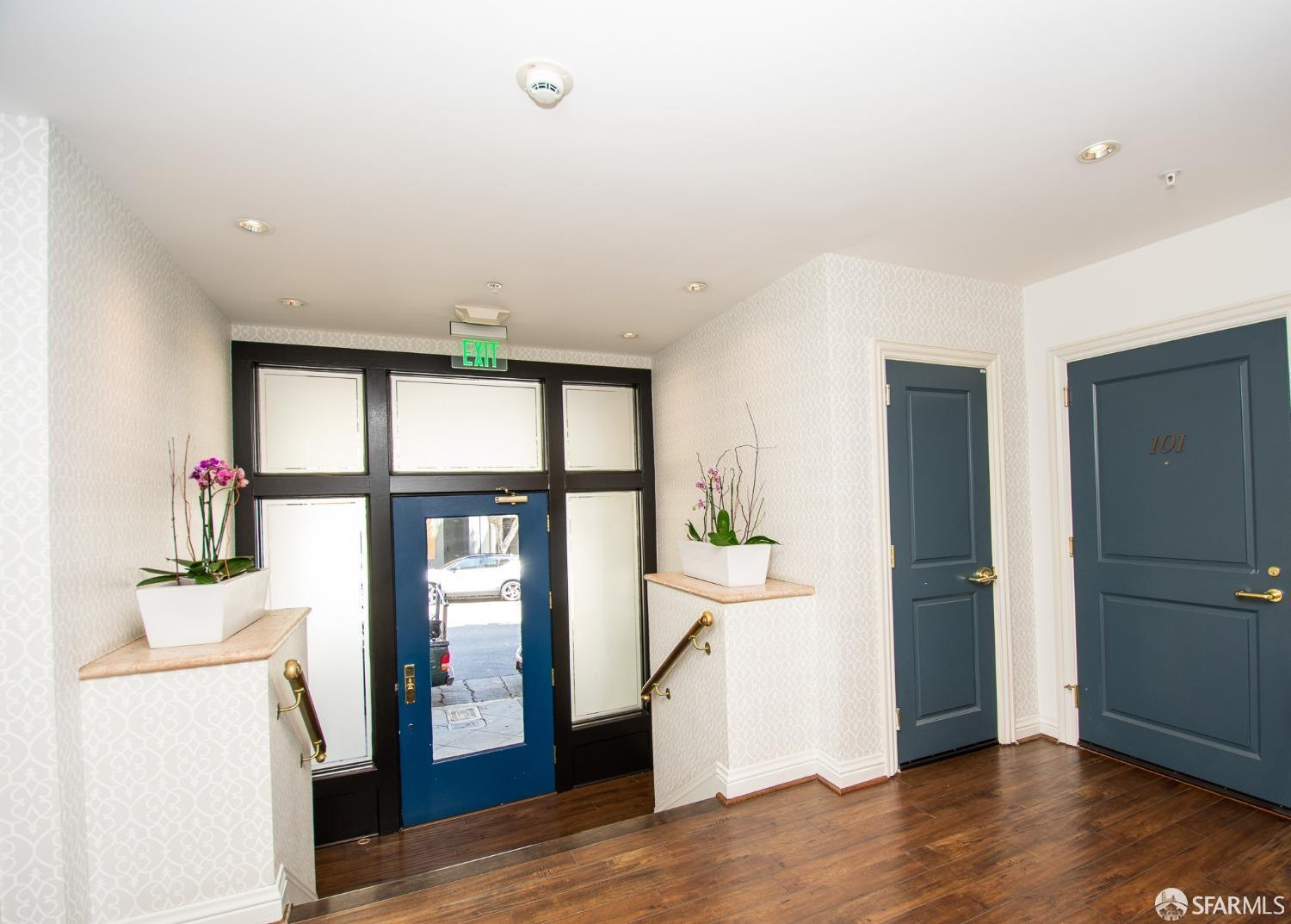 725 Pine Street # 207