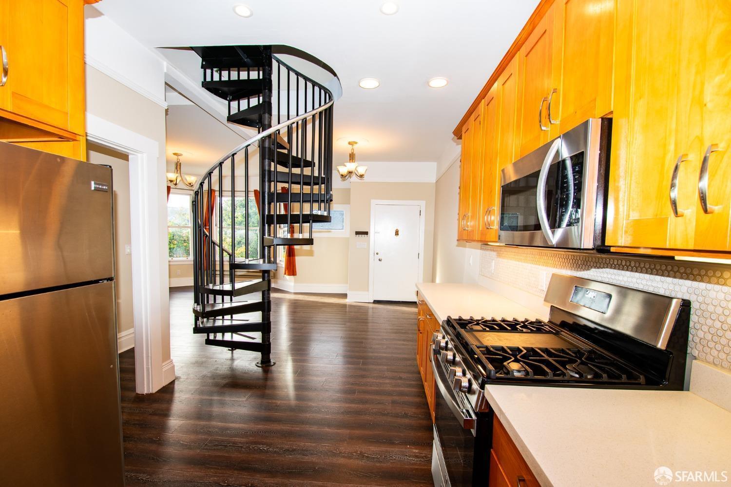 205 Bonview Street # 3