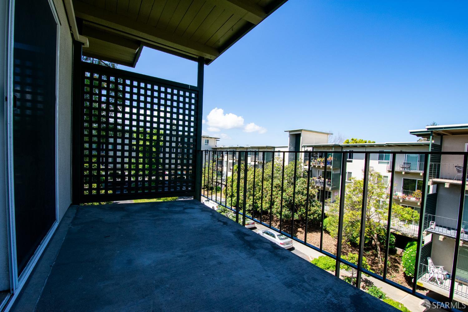 816 N Delaware Street # 402