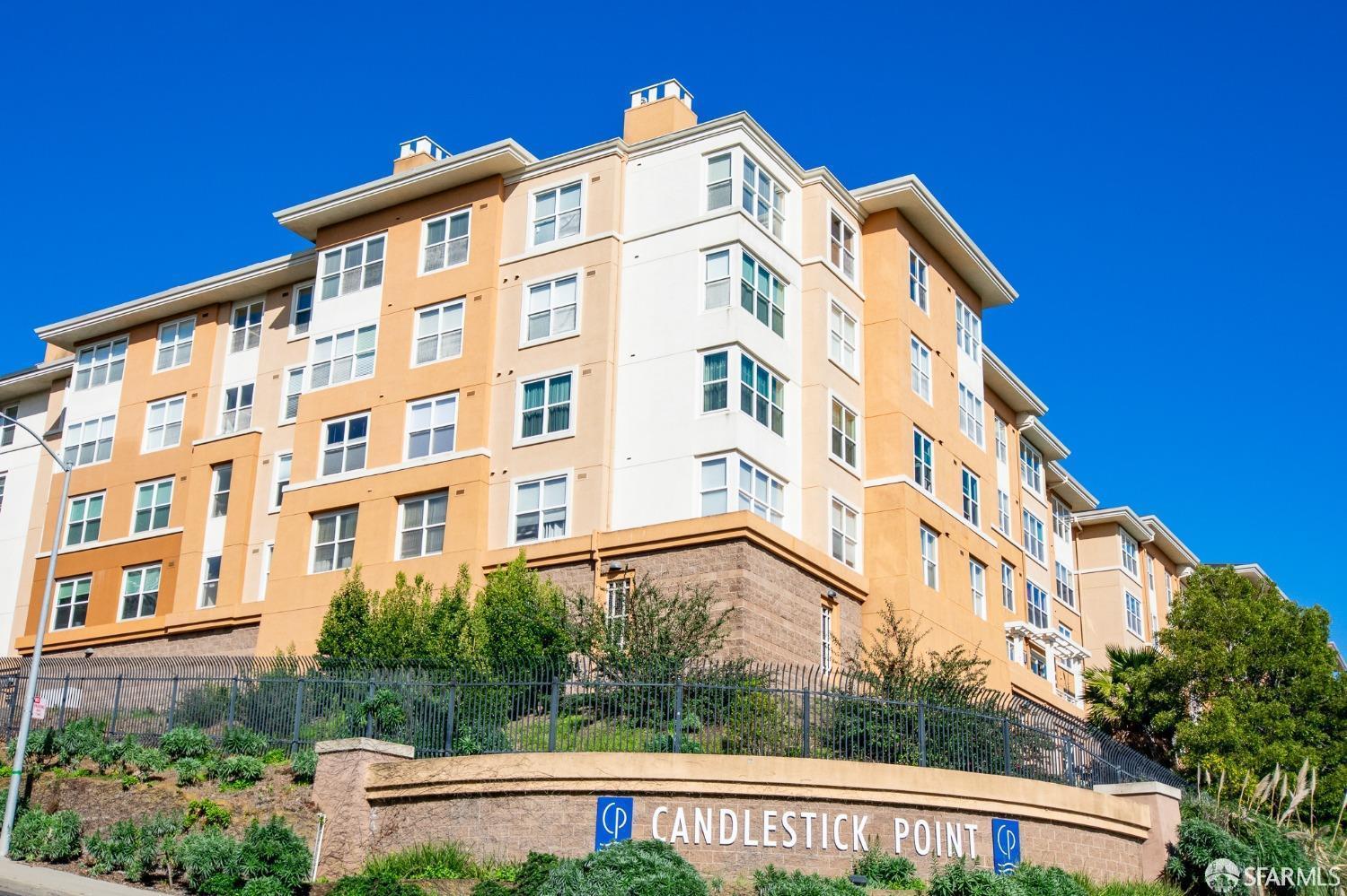101 Crescent Way # 2111