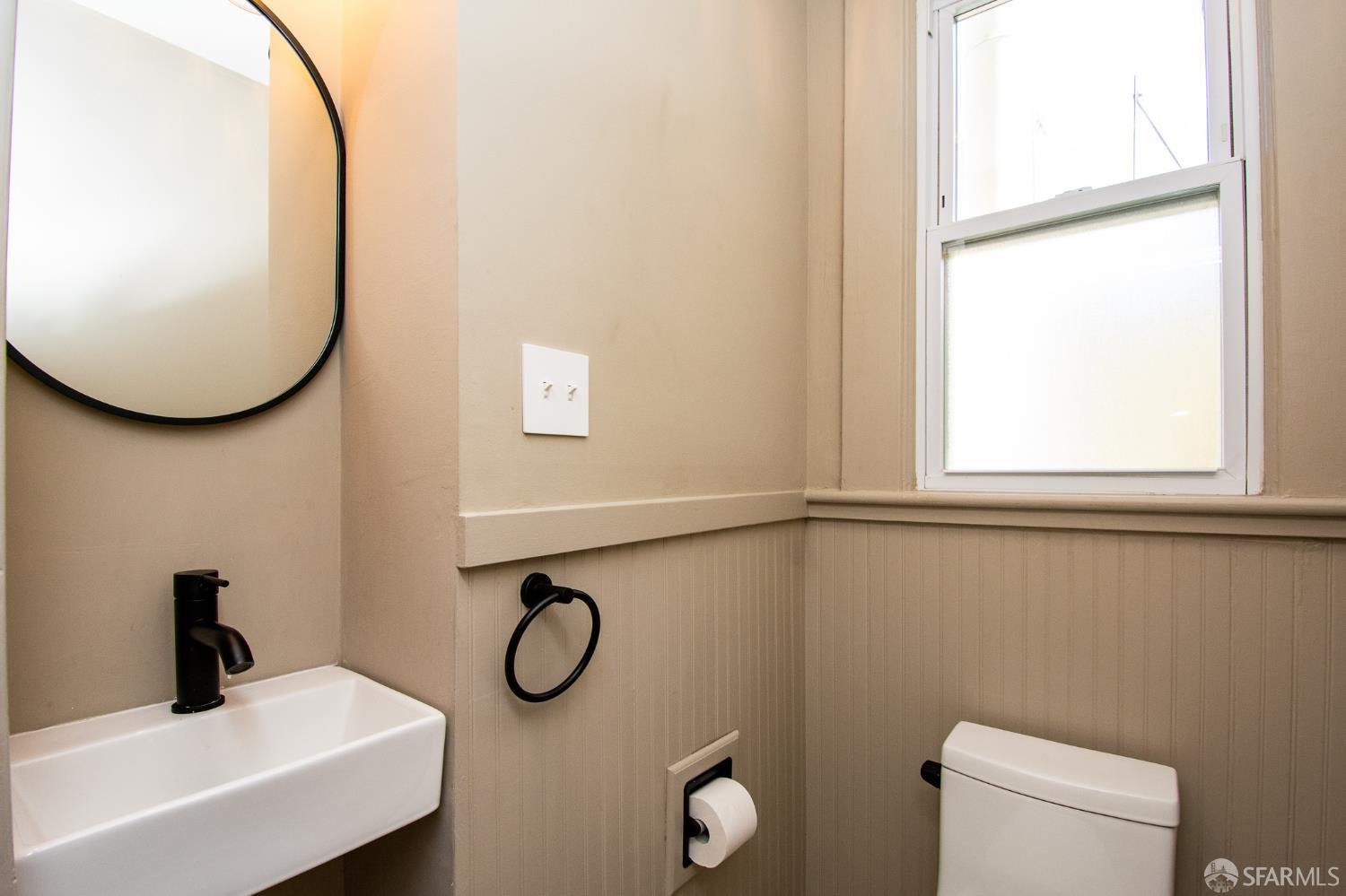 1 Hoffman Avenue # 1C