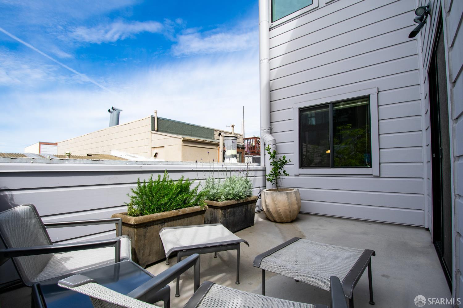 5 Montague Place