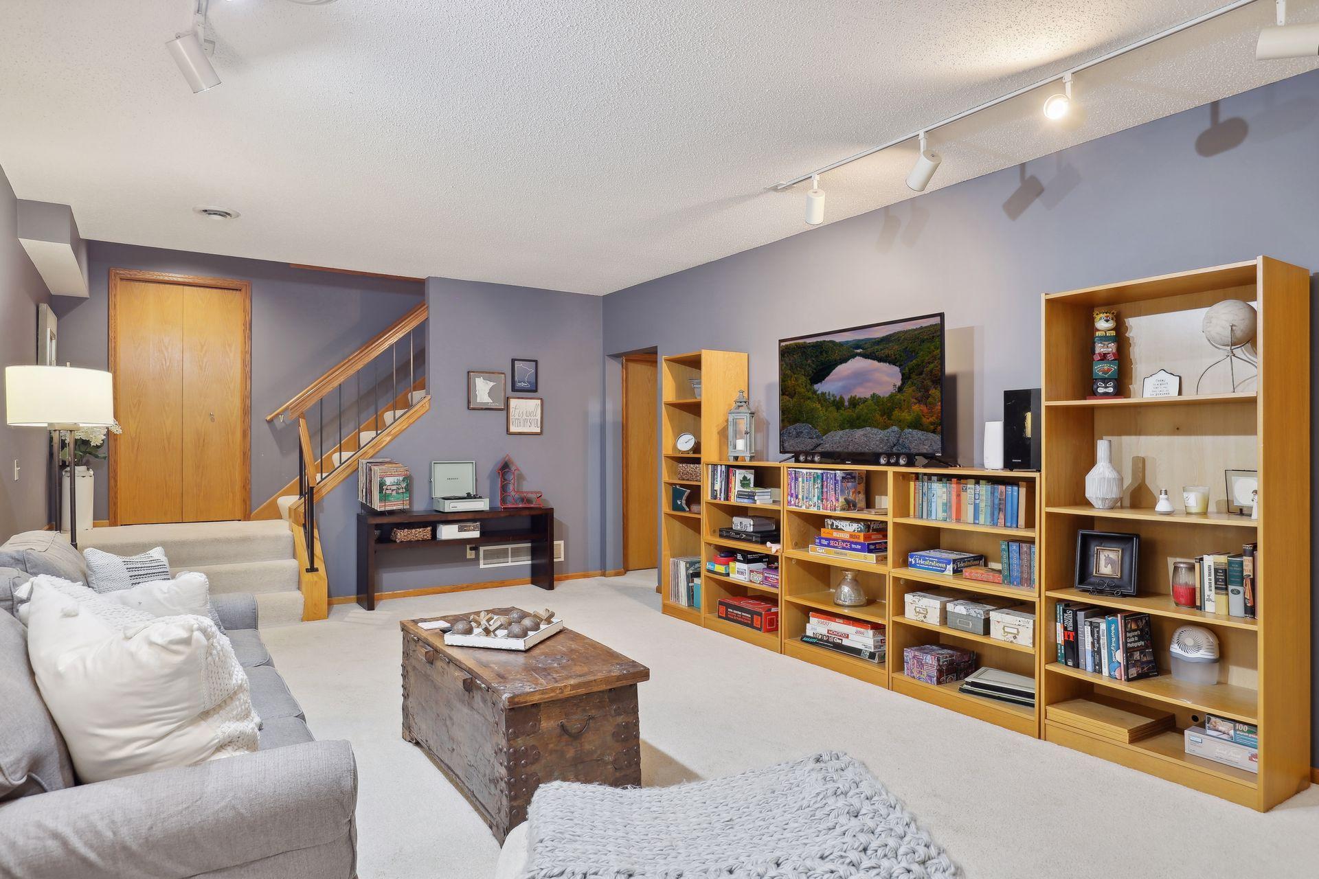 6283 Sequoia Circle