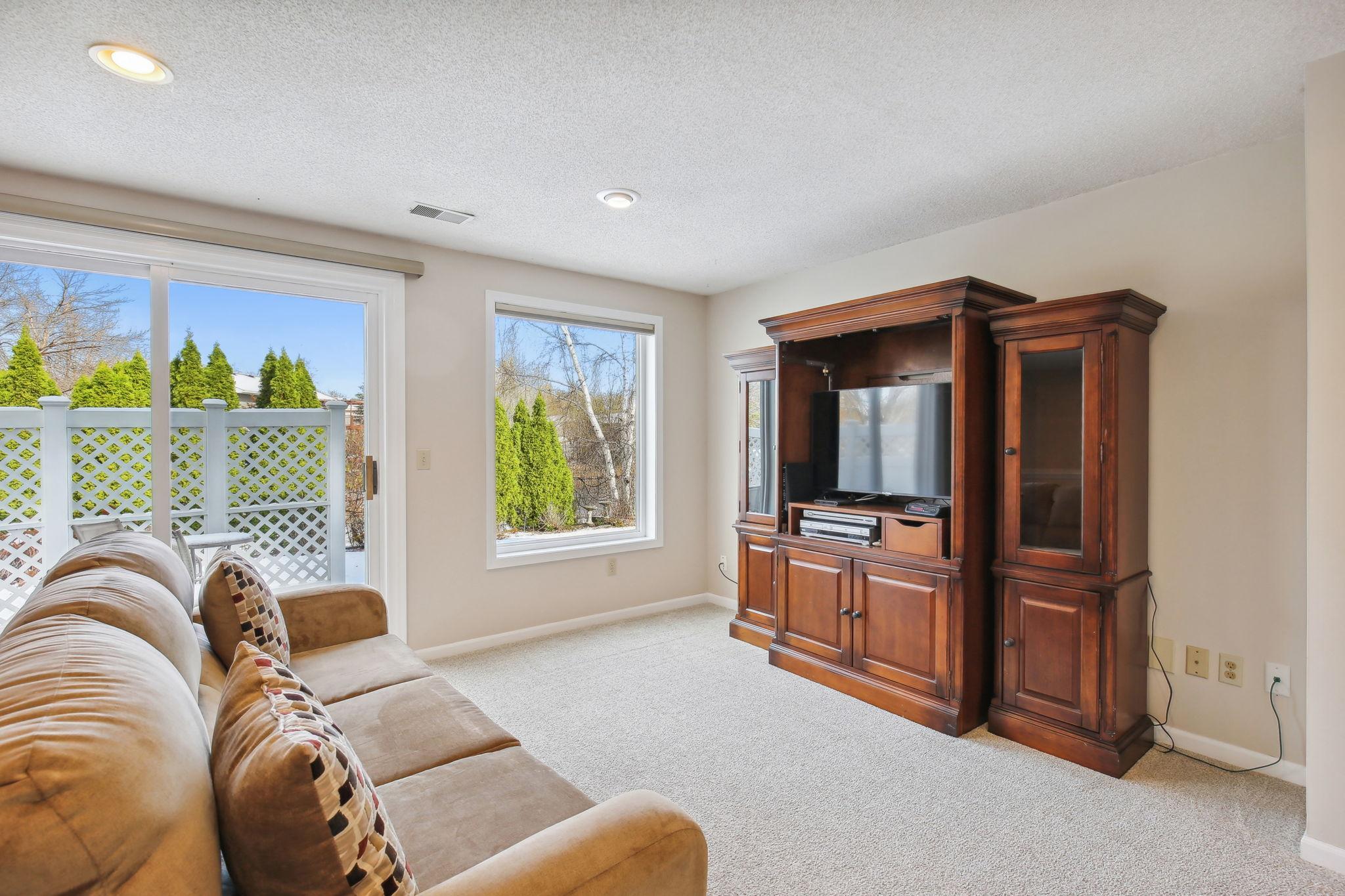 1697 146th Avenue NW