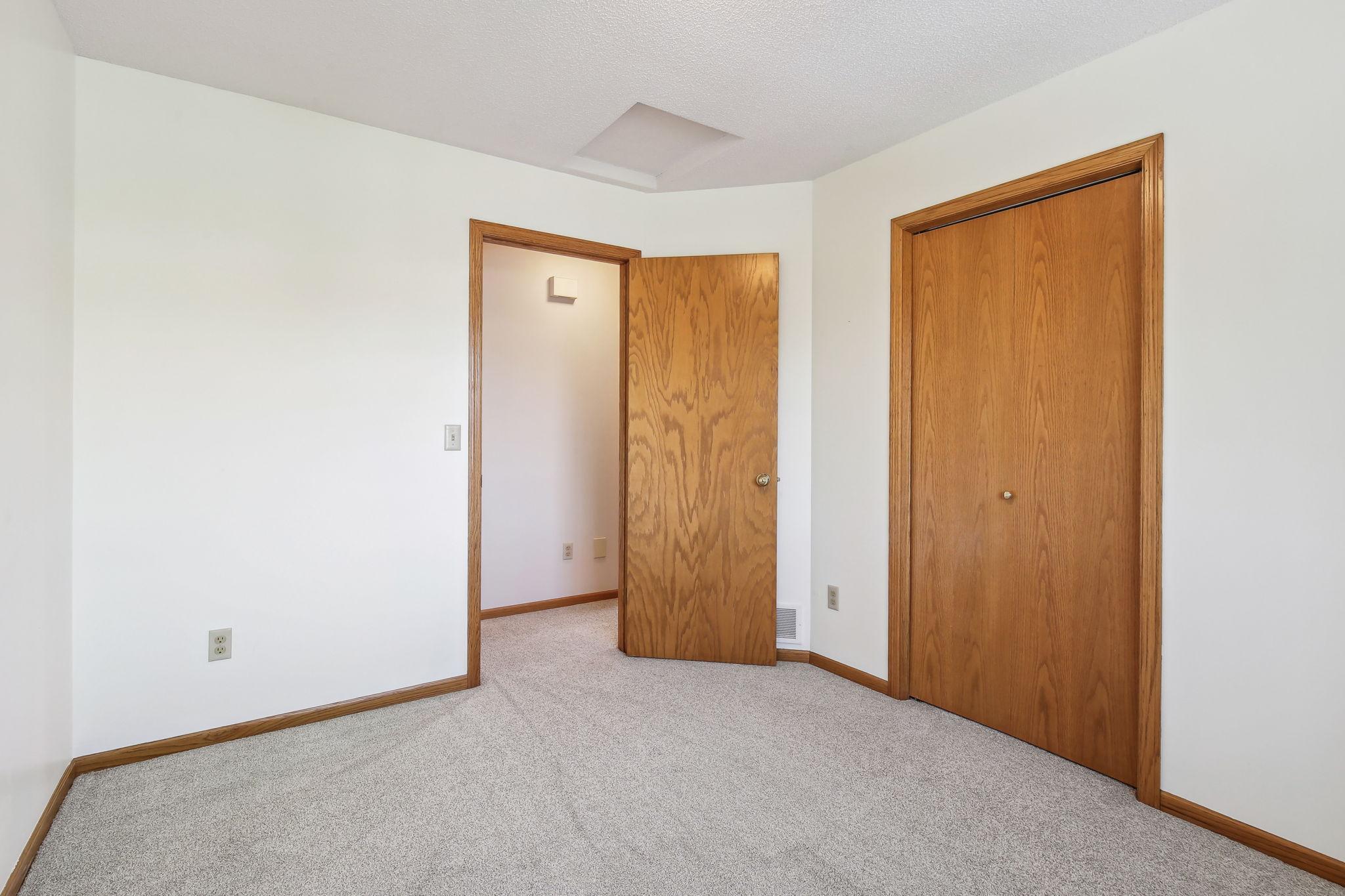 1697 146th Avenue NW