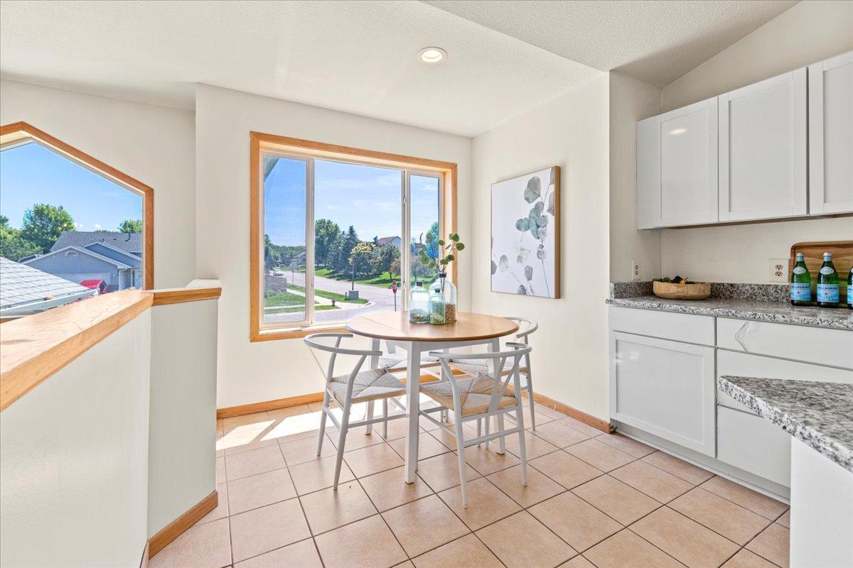 3455 Kahler Drive NE