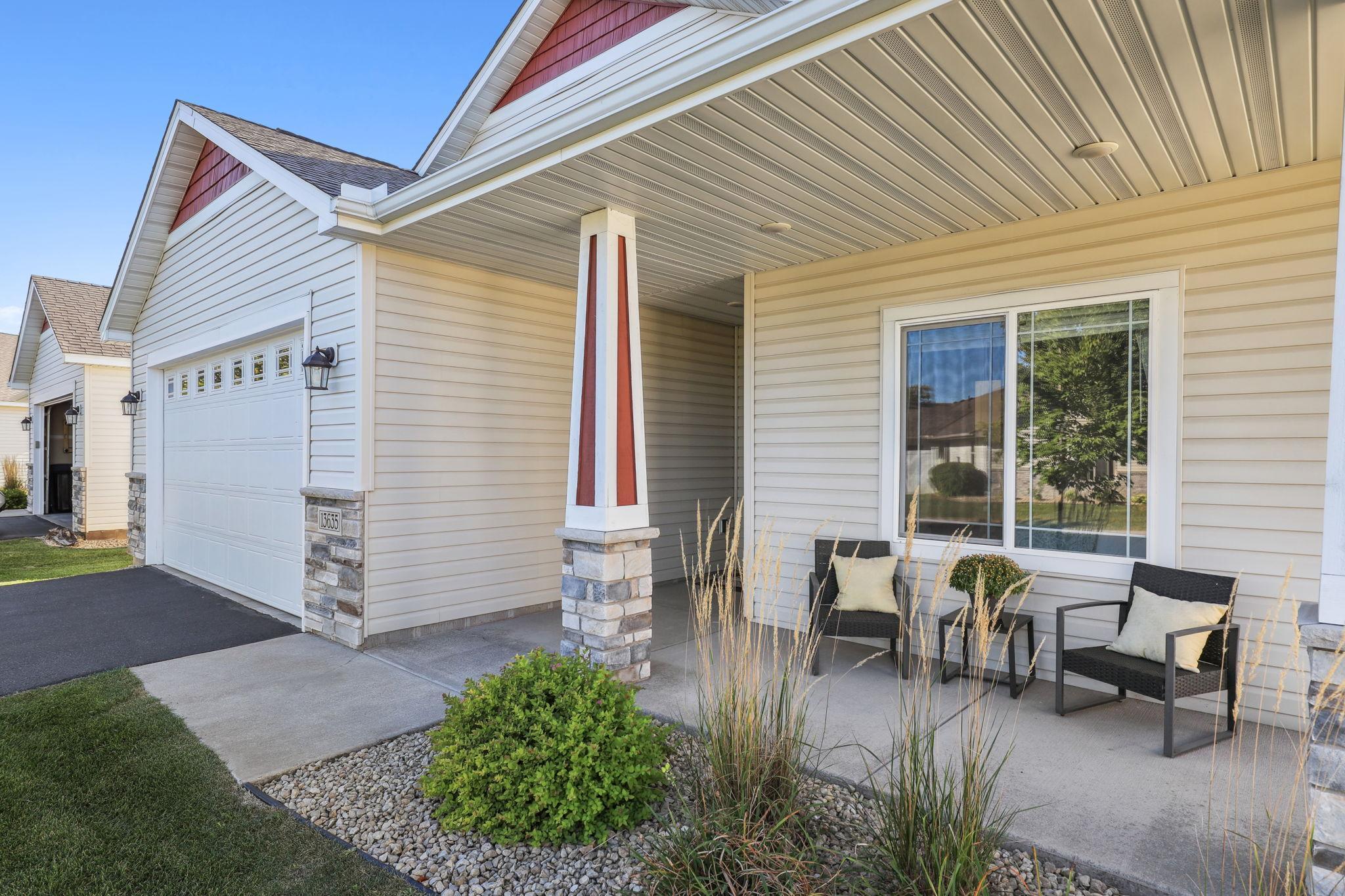 13635 Autumn Way