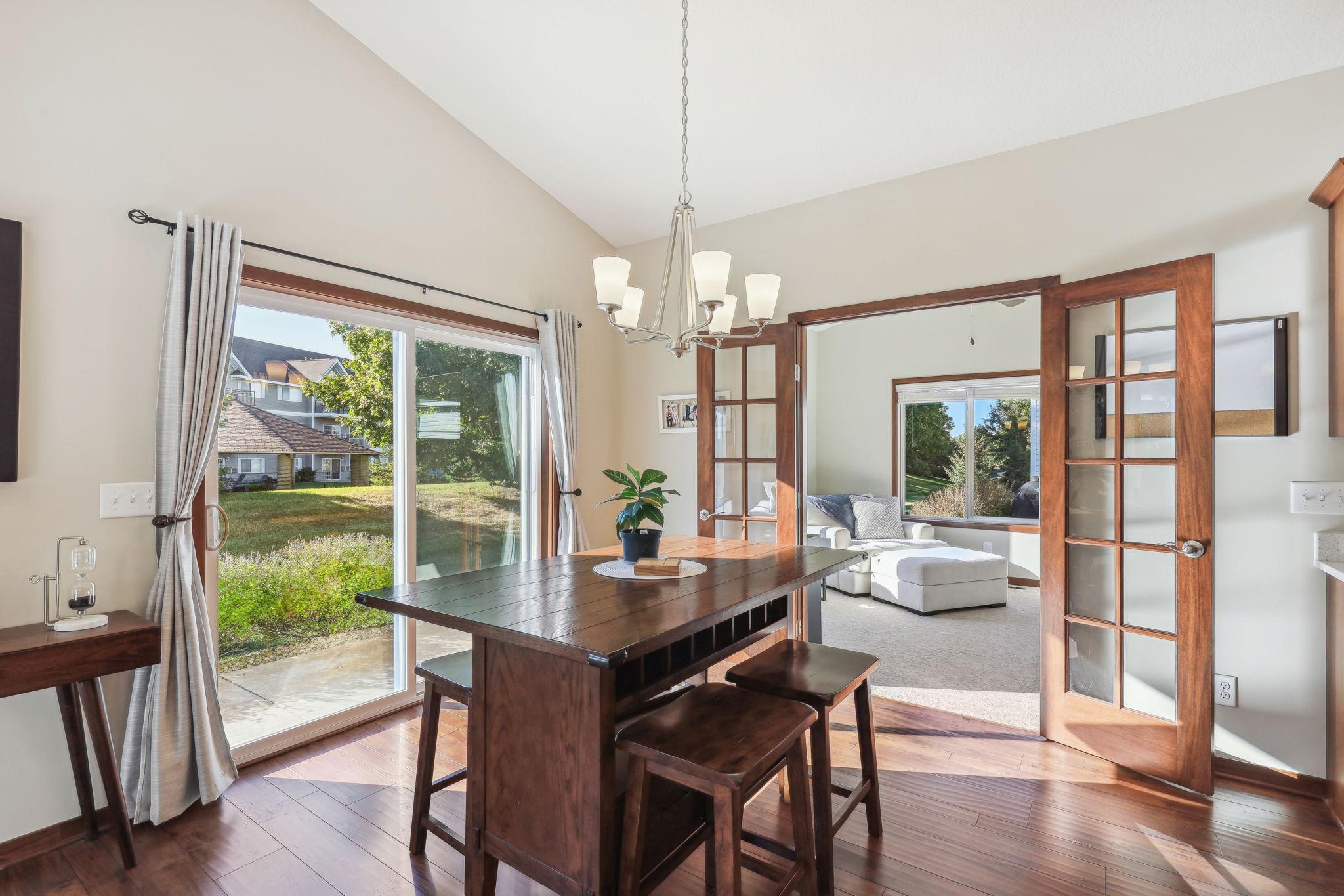 13635 Autumn Way