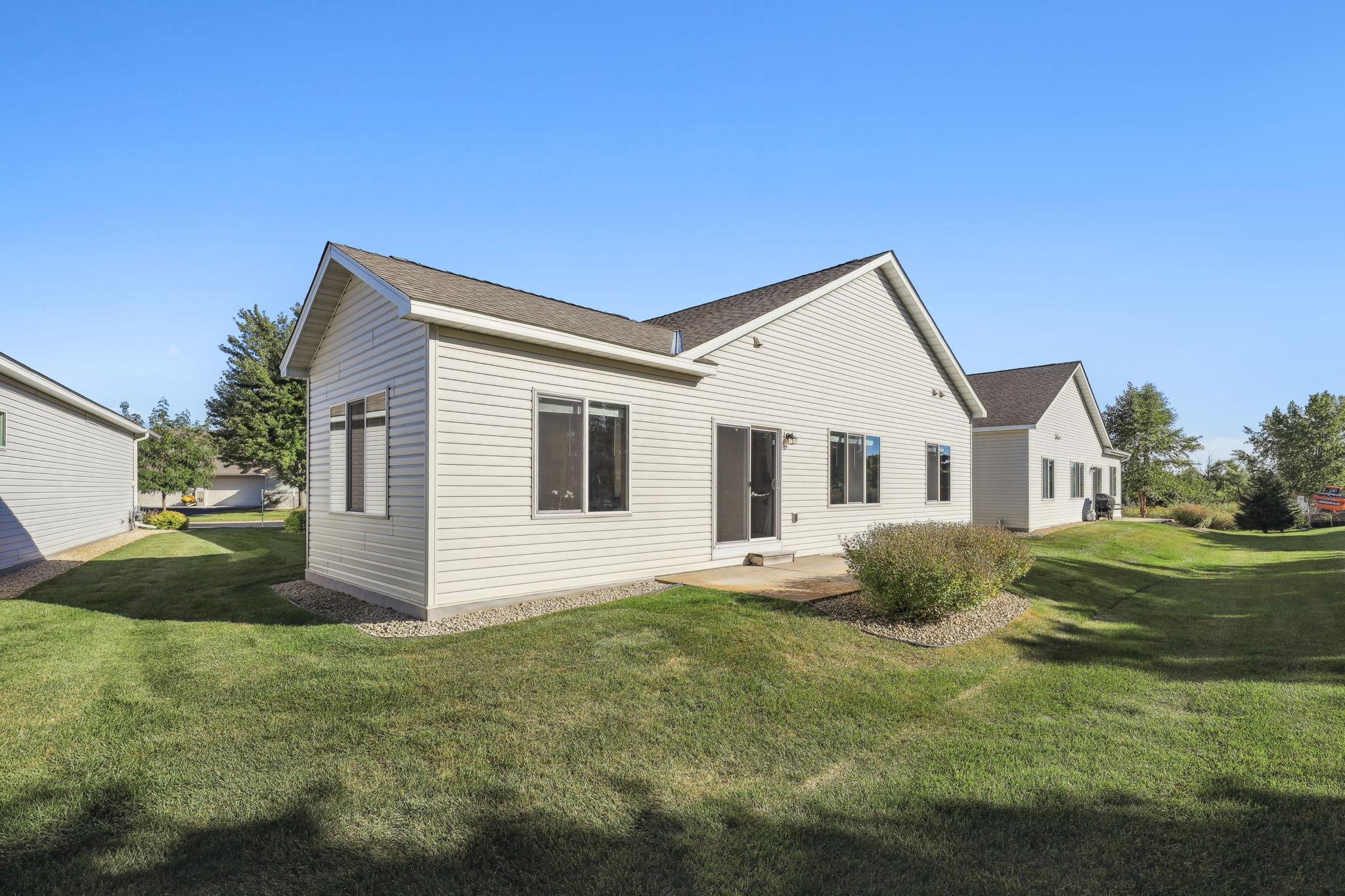13635 Autumn Way