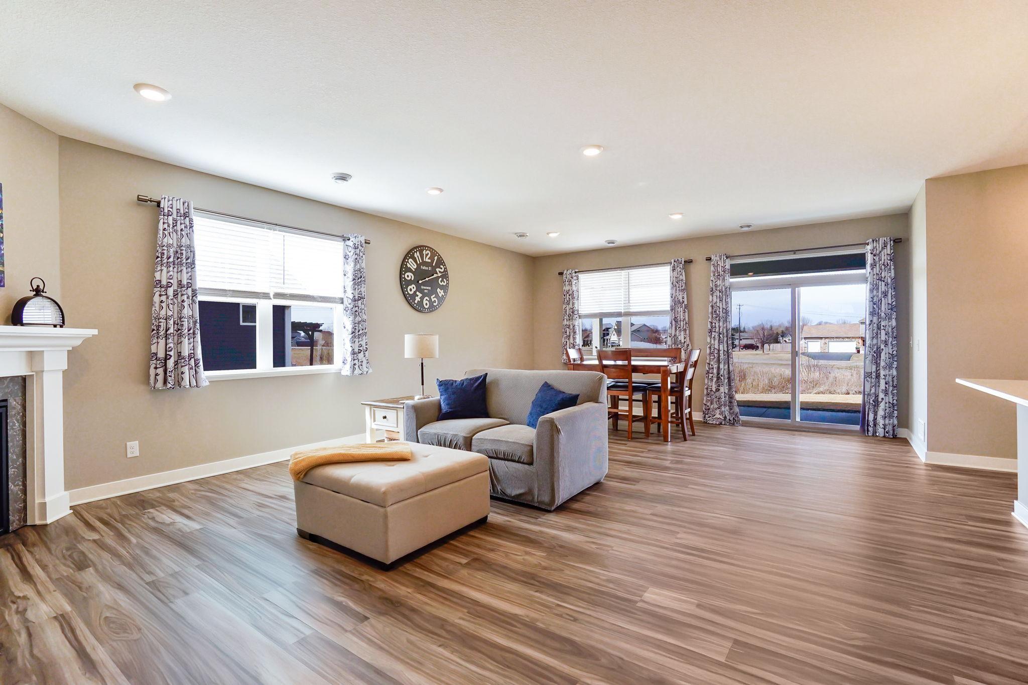 19336 Grass Lake Trail