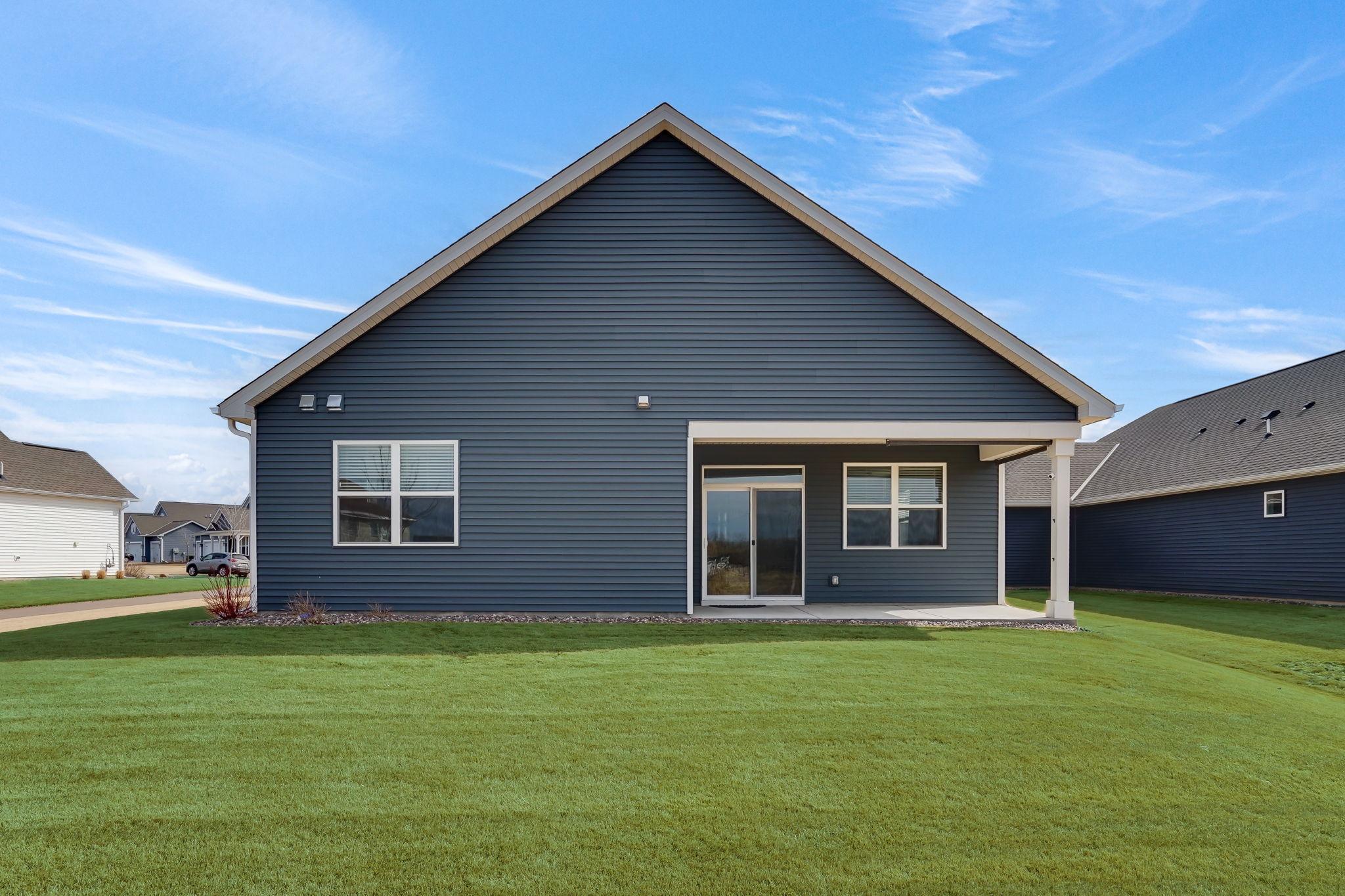 19336 Grass Lake Trail