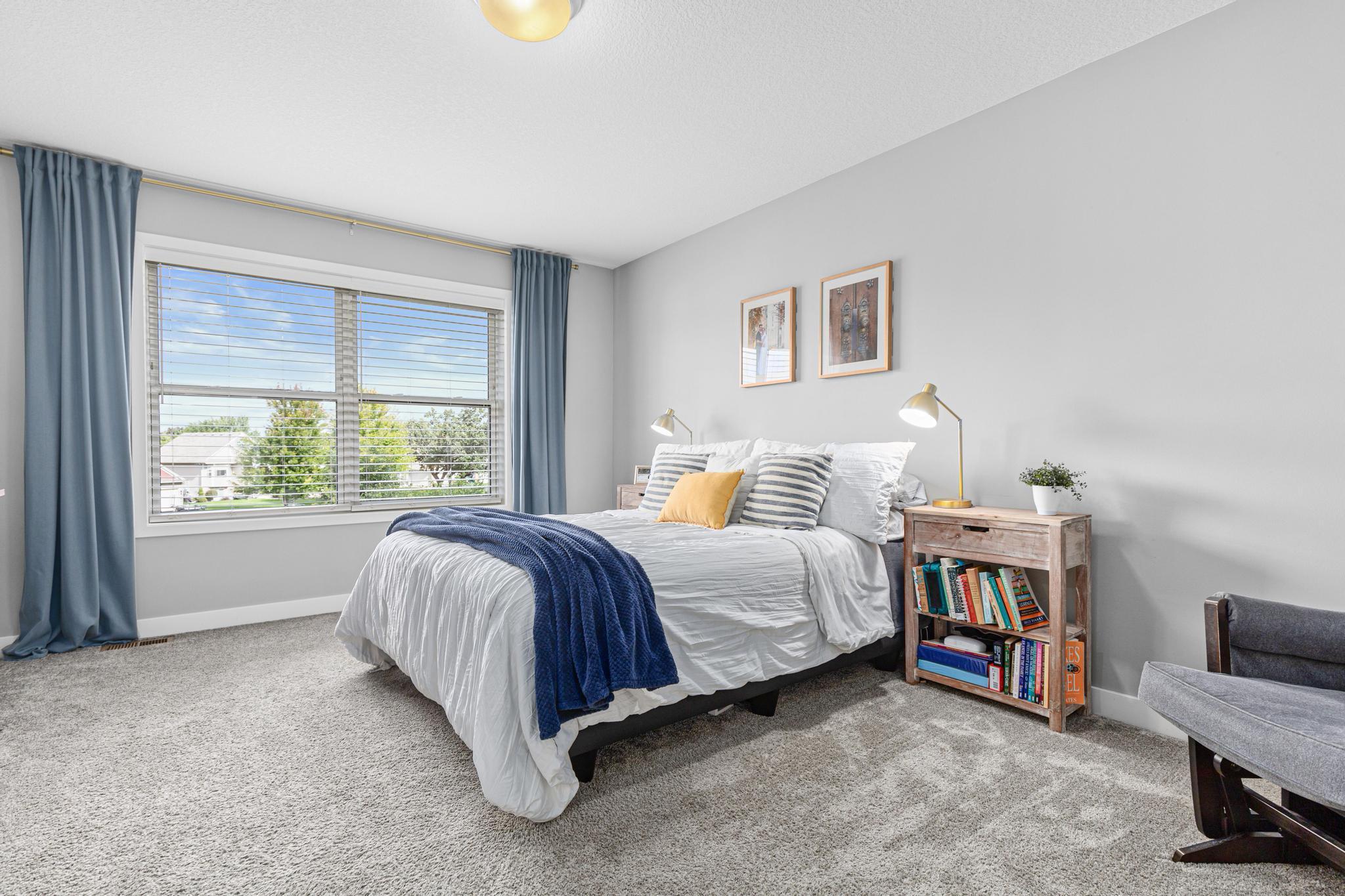 1253 152nd Avenue NW