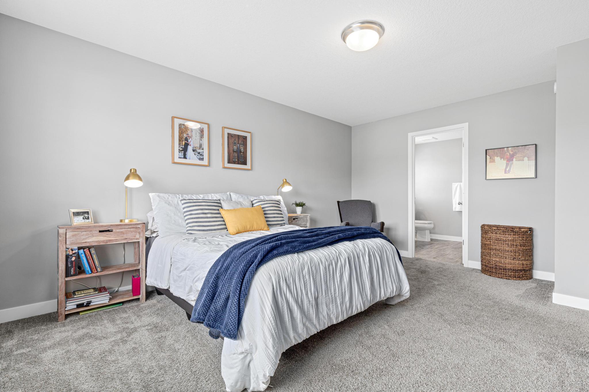 1253 152nd Avenue NW