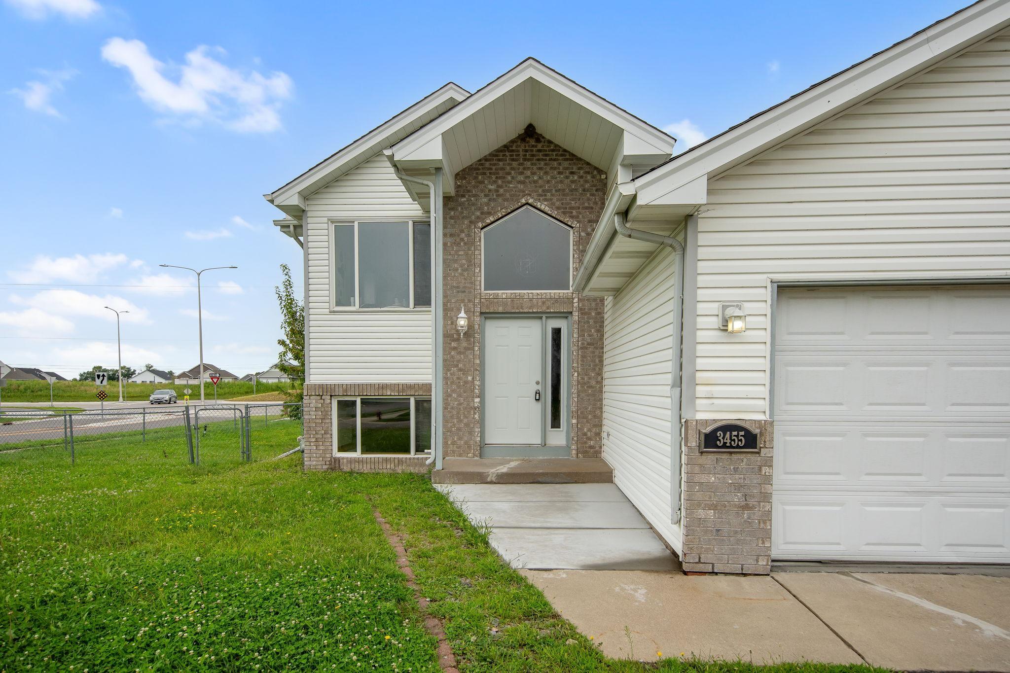 3455 Kahler Drive NE