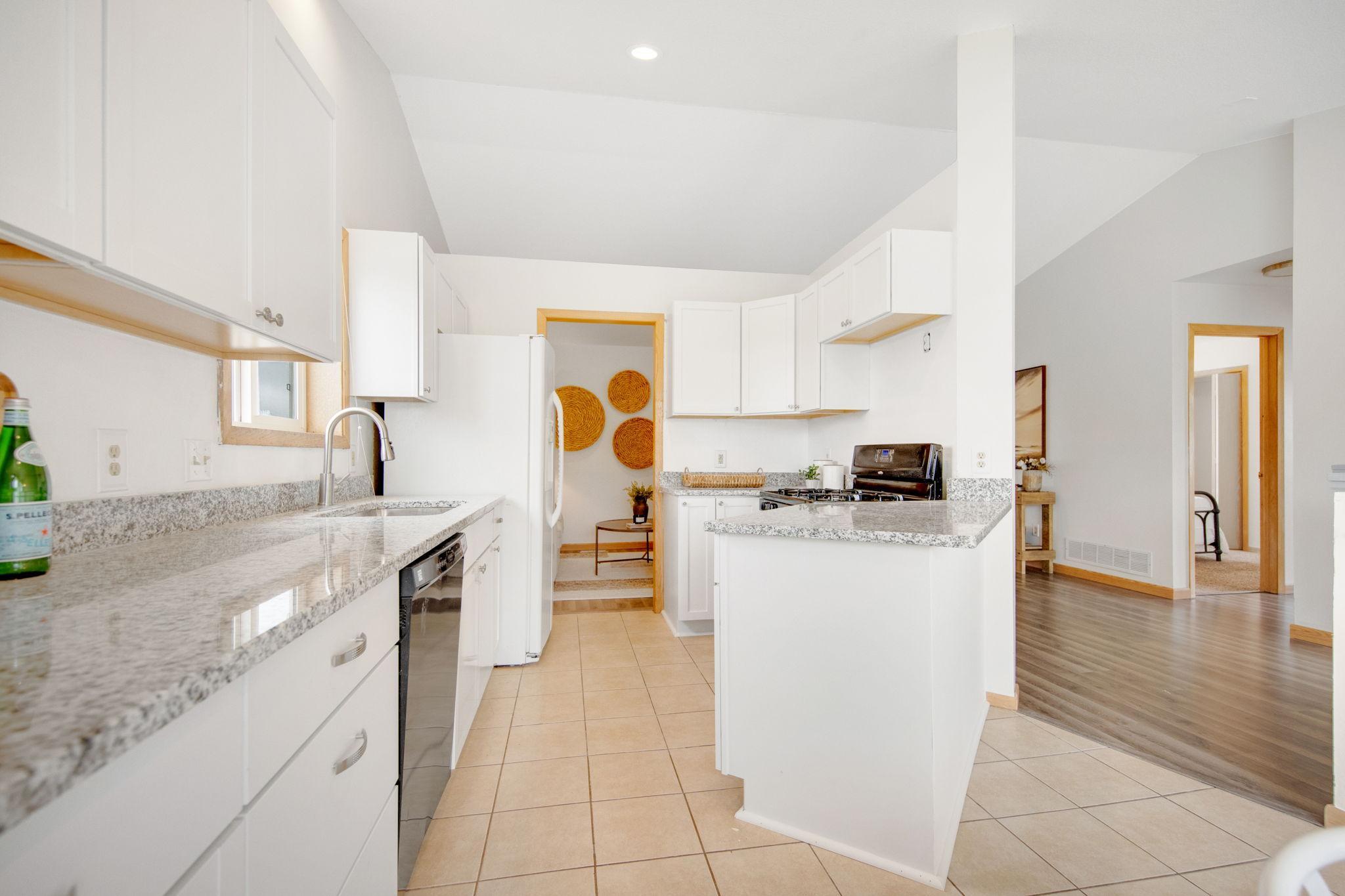 3455 Kahler Drive NE