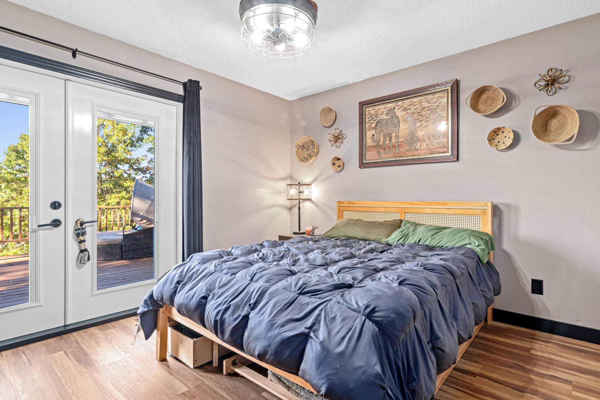 2325 317th Avenue NE