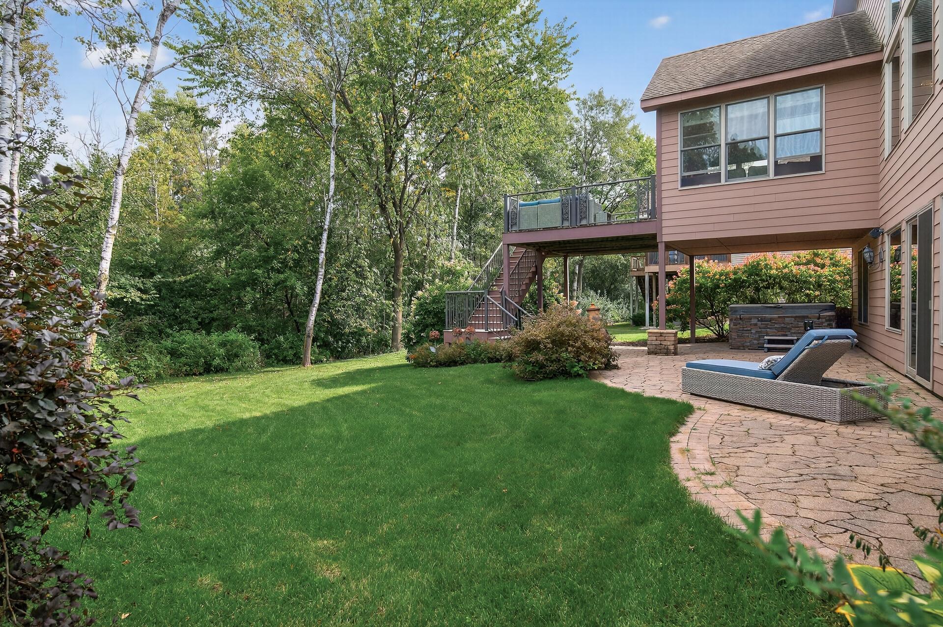 1475 162nd Avenue NW