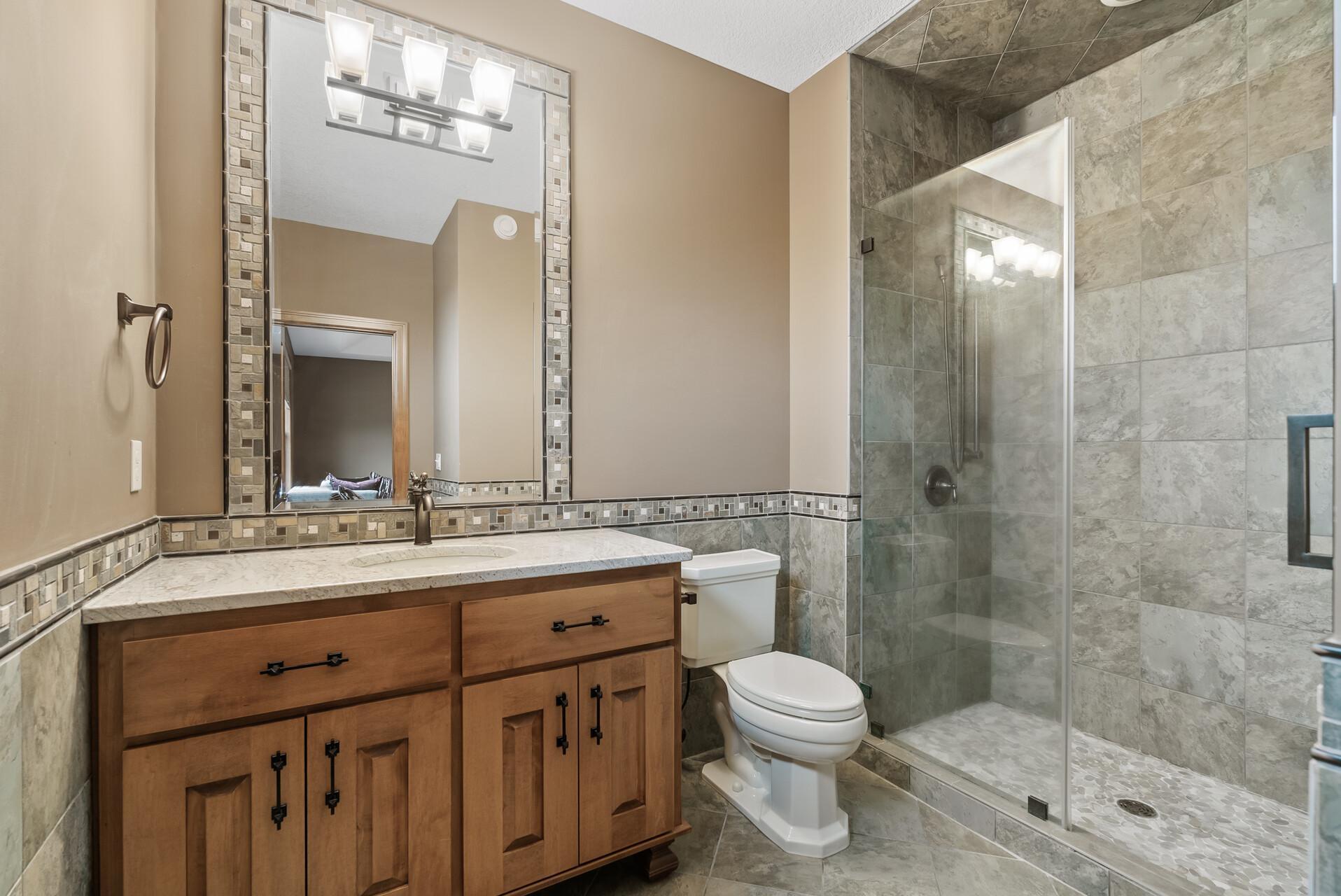 1475 162nd Avenue NW