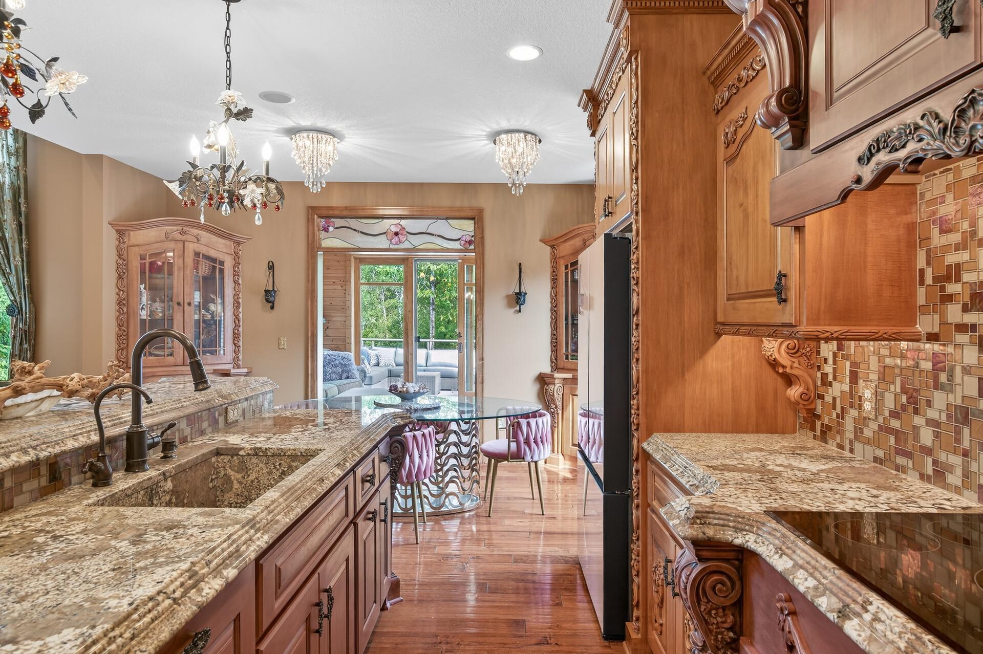 1475 162nd Avenue NW