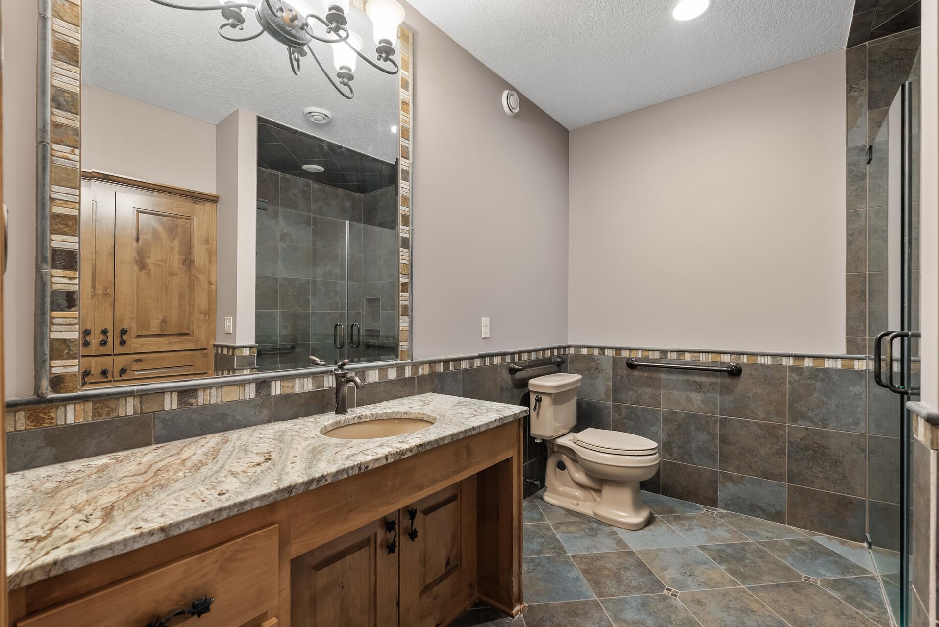 1475 162nd Avenue NW