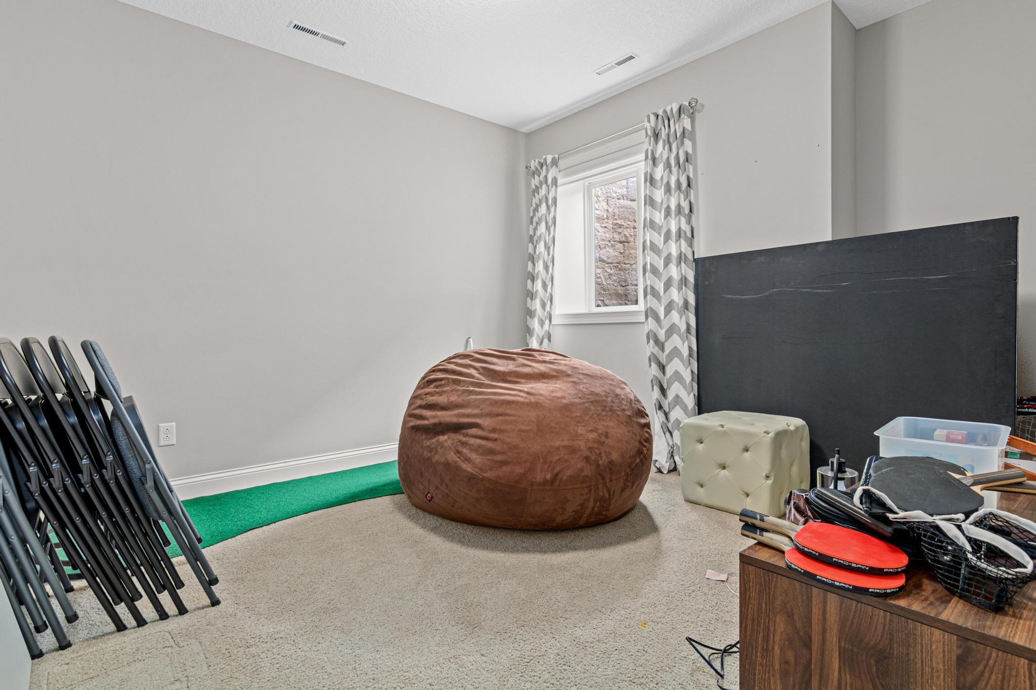 12598 * 84th Place N