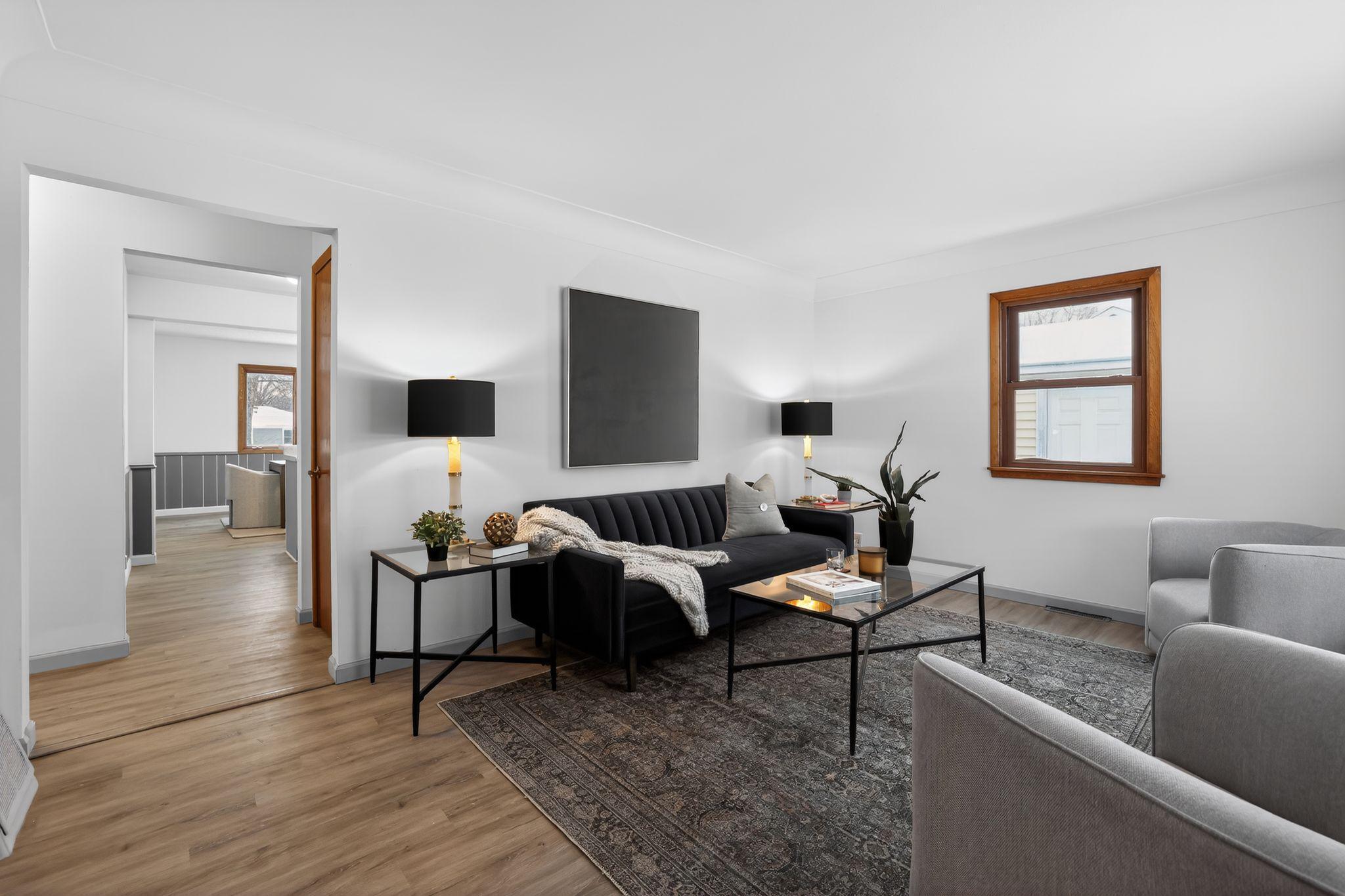 8515 Wentworth Avenue S