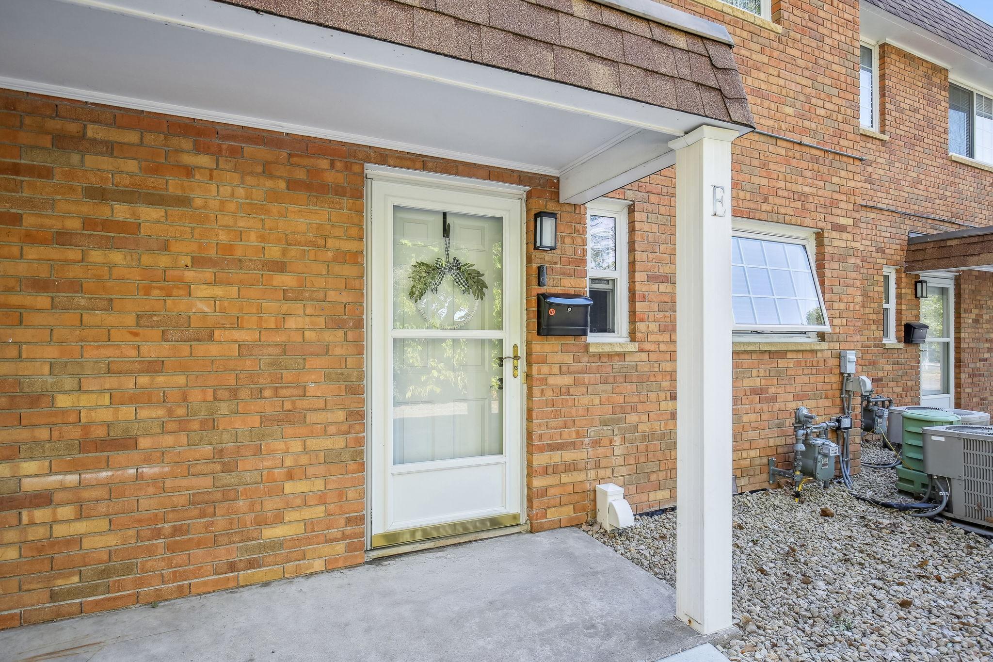 1860 Mcmenemy Street Unit: E
