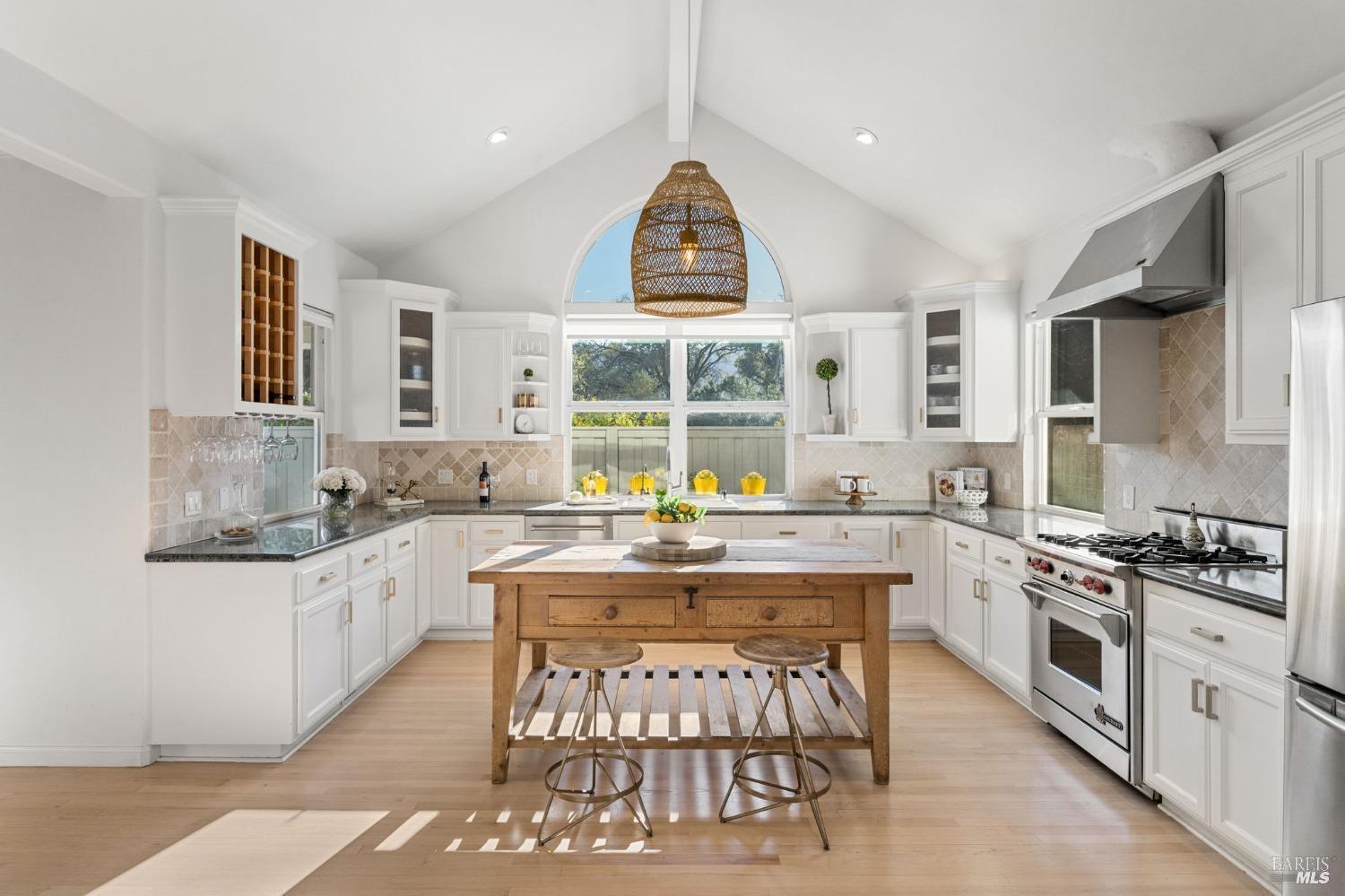1316 Sulphur Springs Avenue, St. Helena