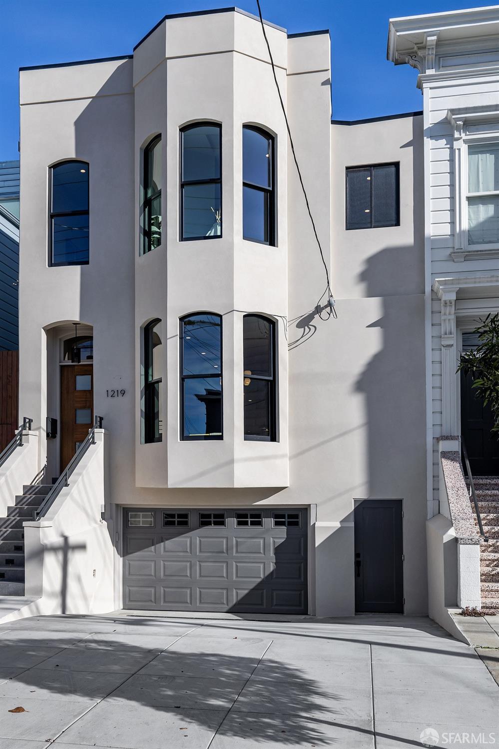 1219 York Street