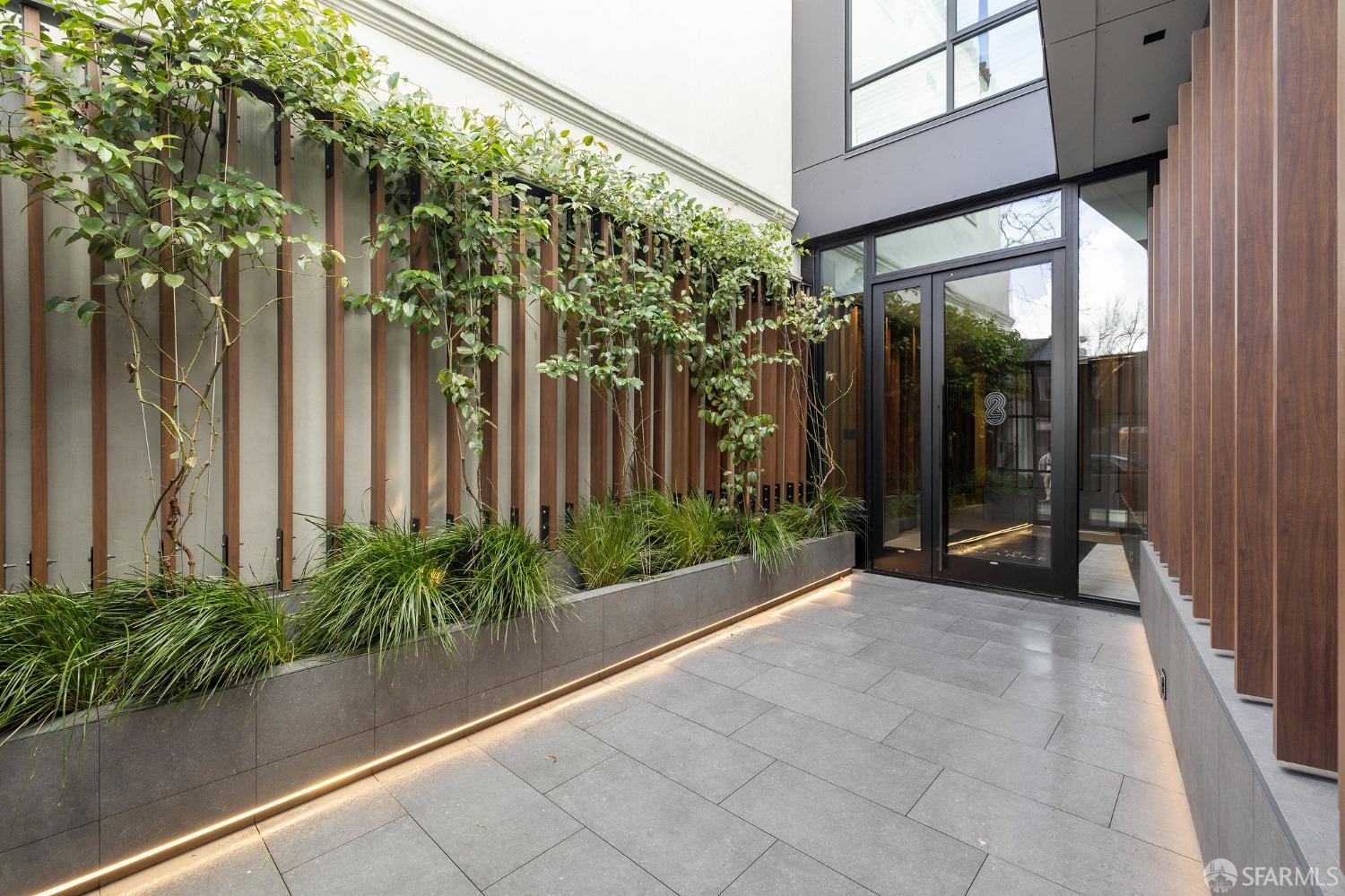 2238 Market Street # 109