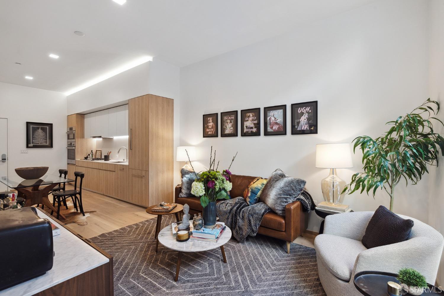 2238 Market Street # 109