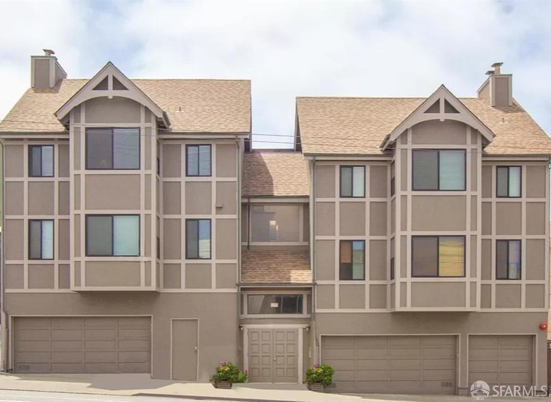 4575 Cabrillo Street # 202