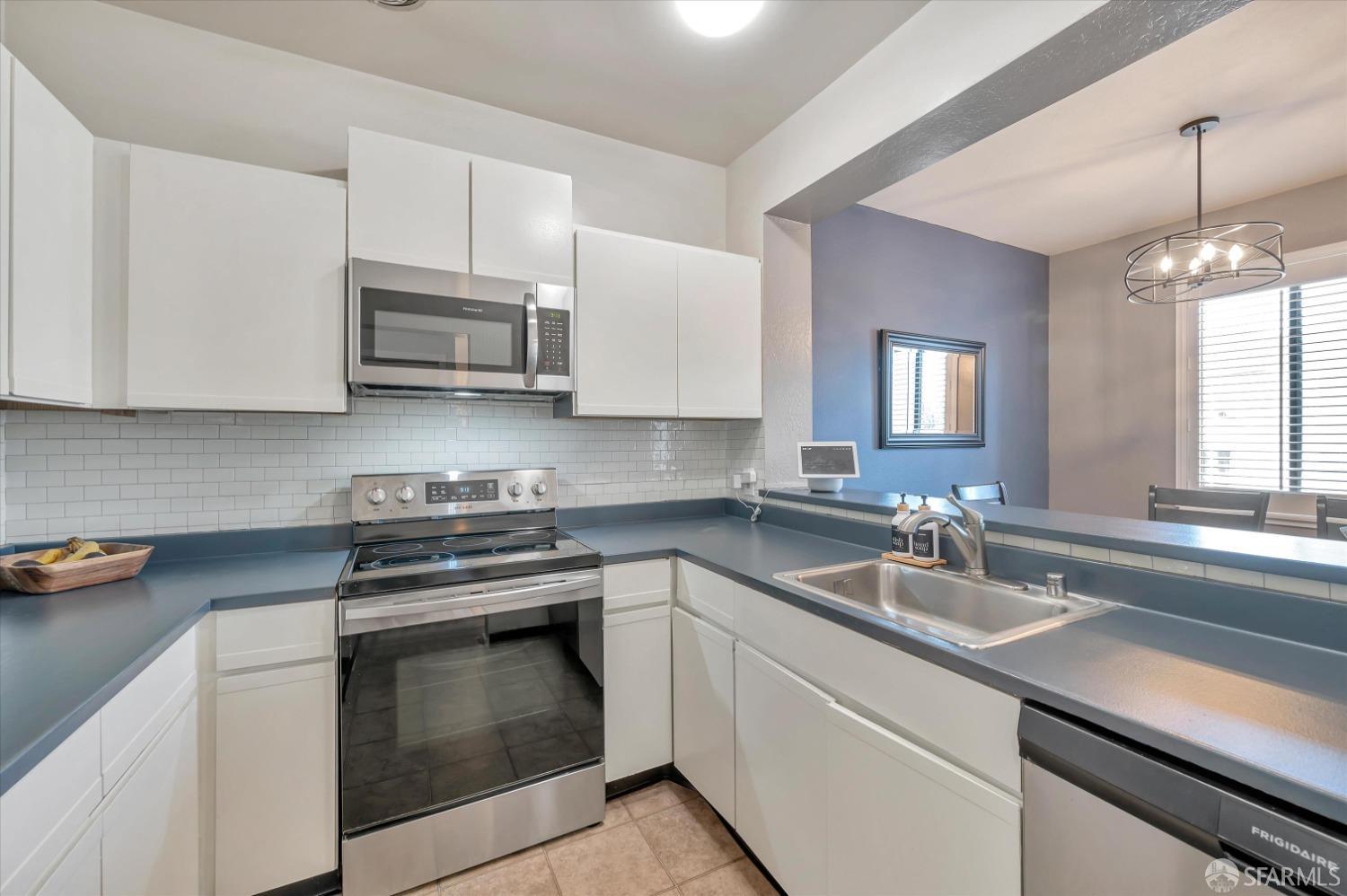 4575 Cabrillo Street # 202