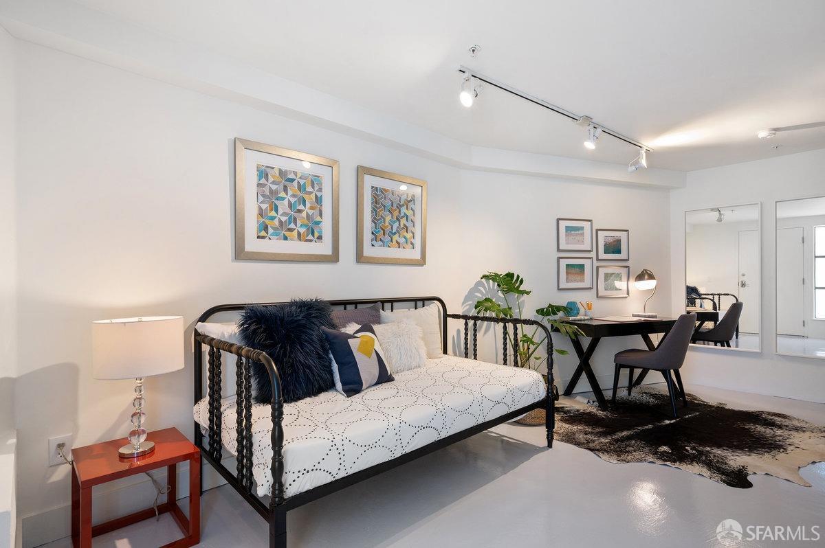 260 Clara Street # 1
