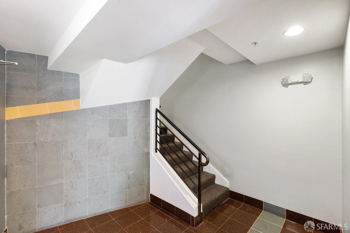 260 Clara Street # 1