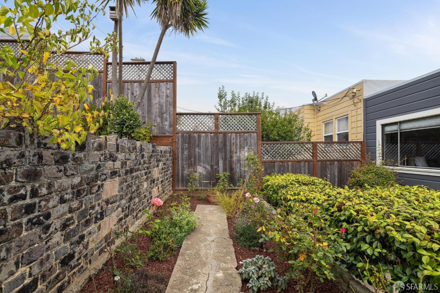 812 Teresita Boulevard