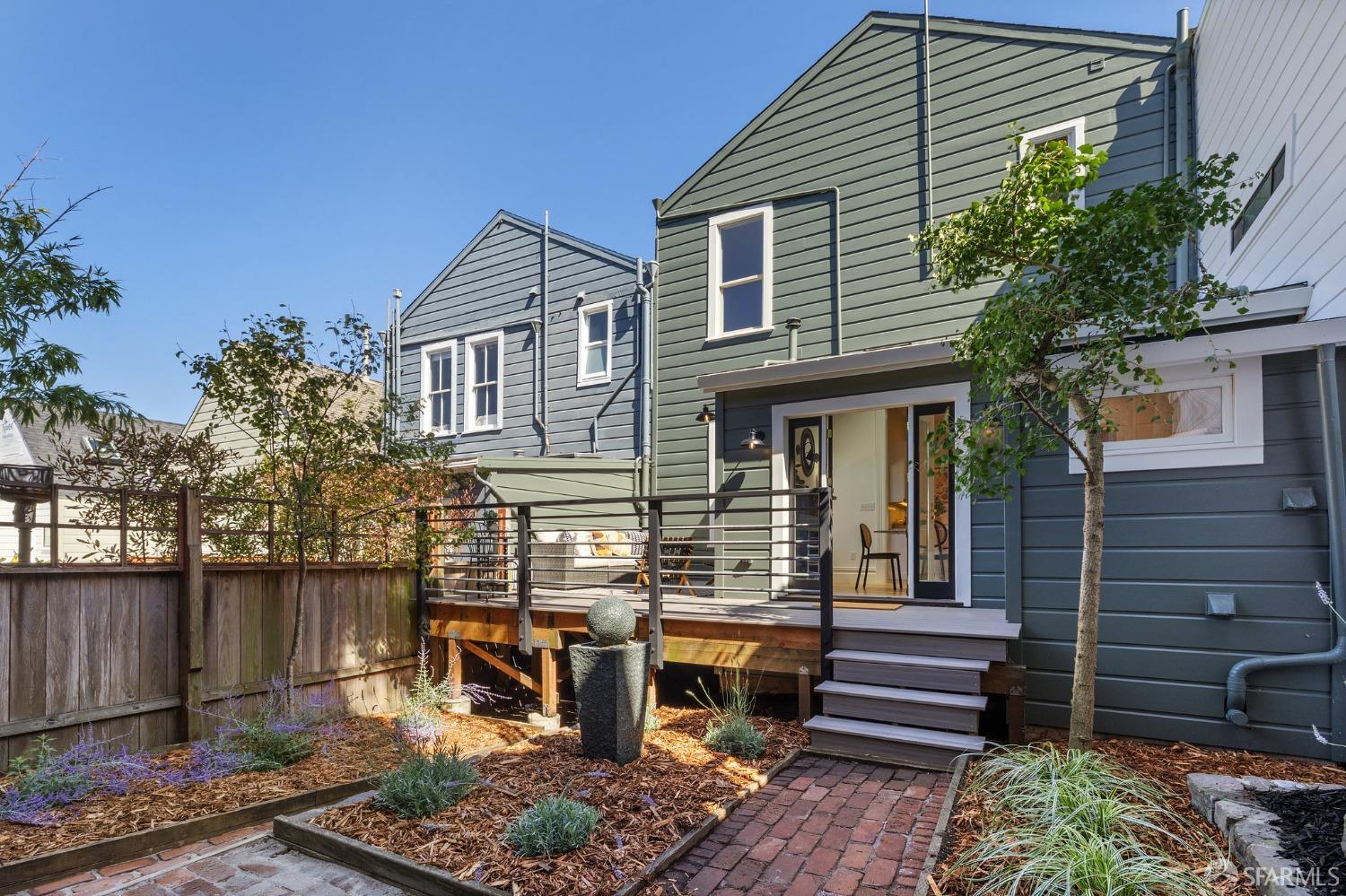286 Eureka Street