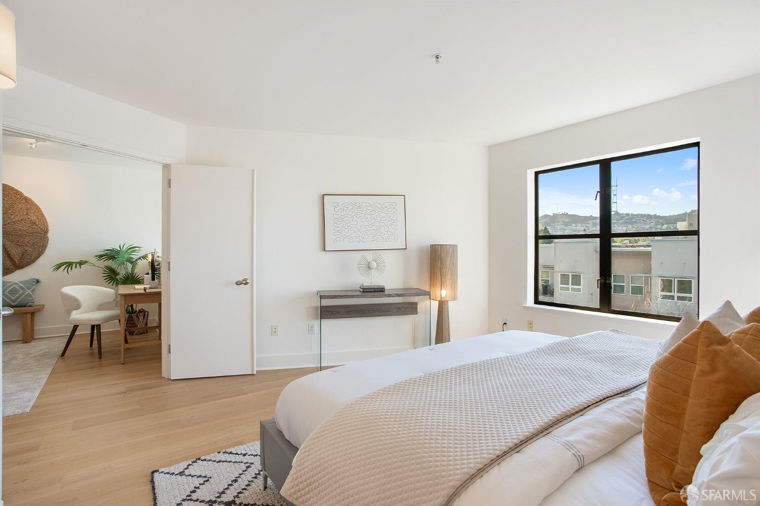363 Valencia Street # 7