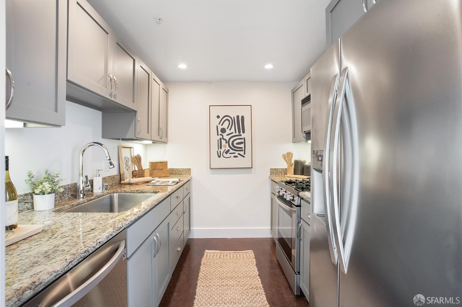 363 Valencia Street # 7
