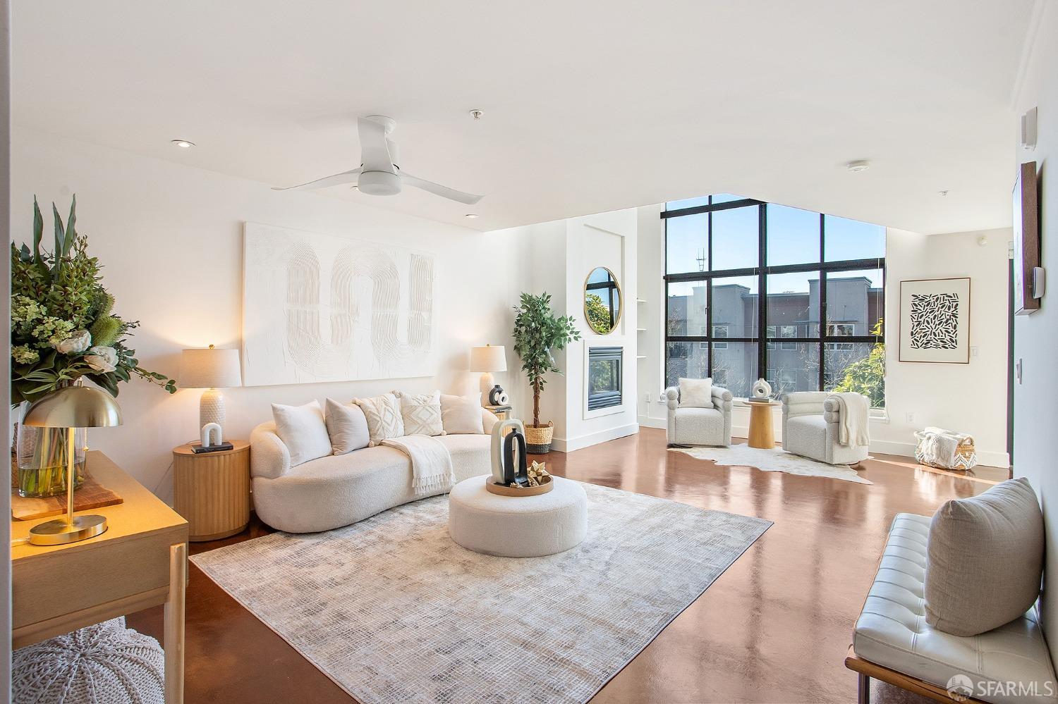 363 Valencia Street # 7