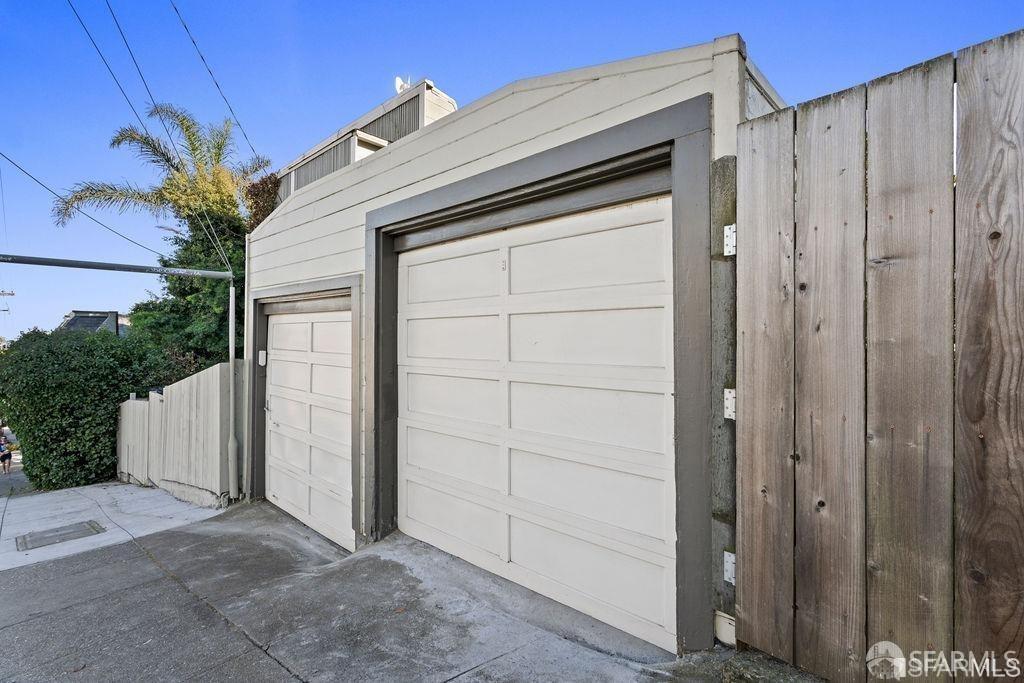 220 Corbett Avenue