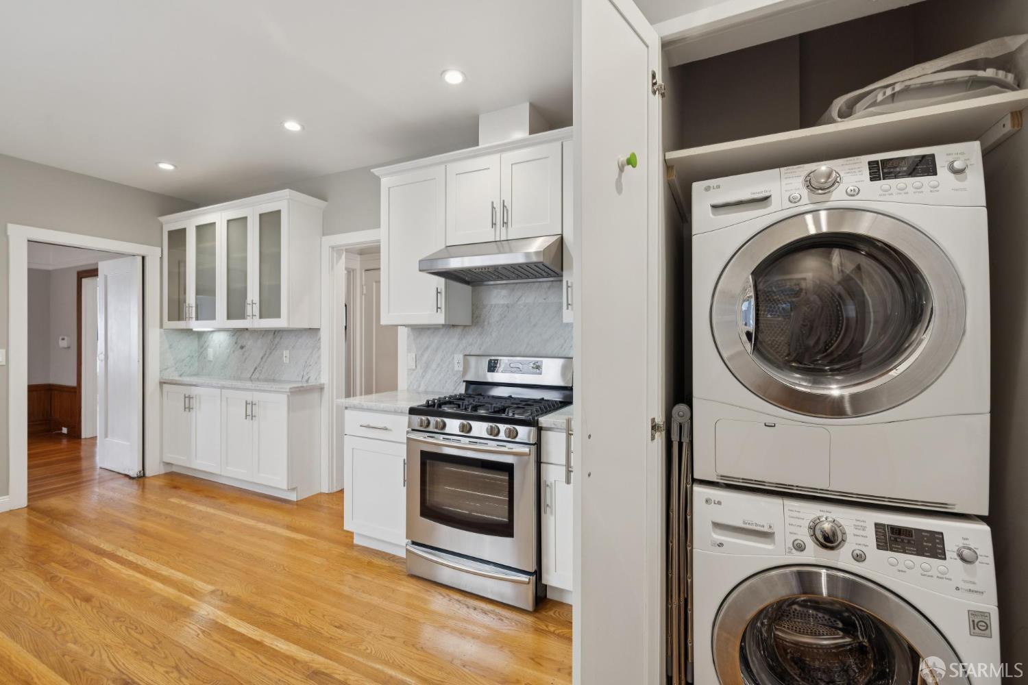 3321-3323 Scott Street