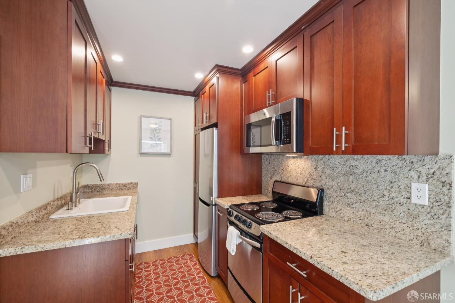 3321-3323 Scott Street