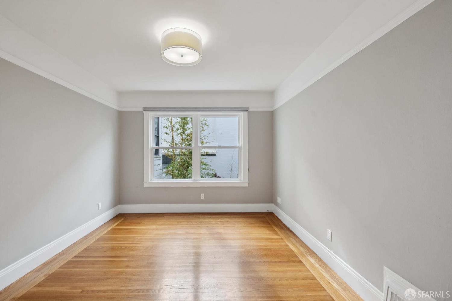 3321-3323 Scott Street