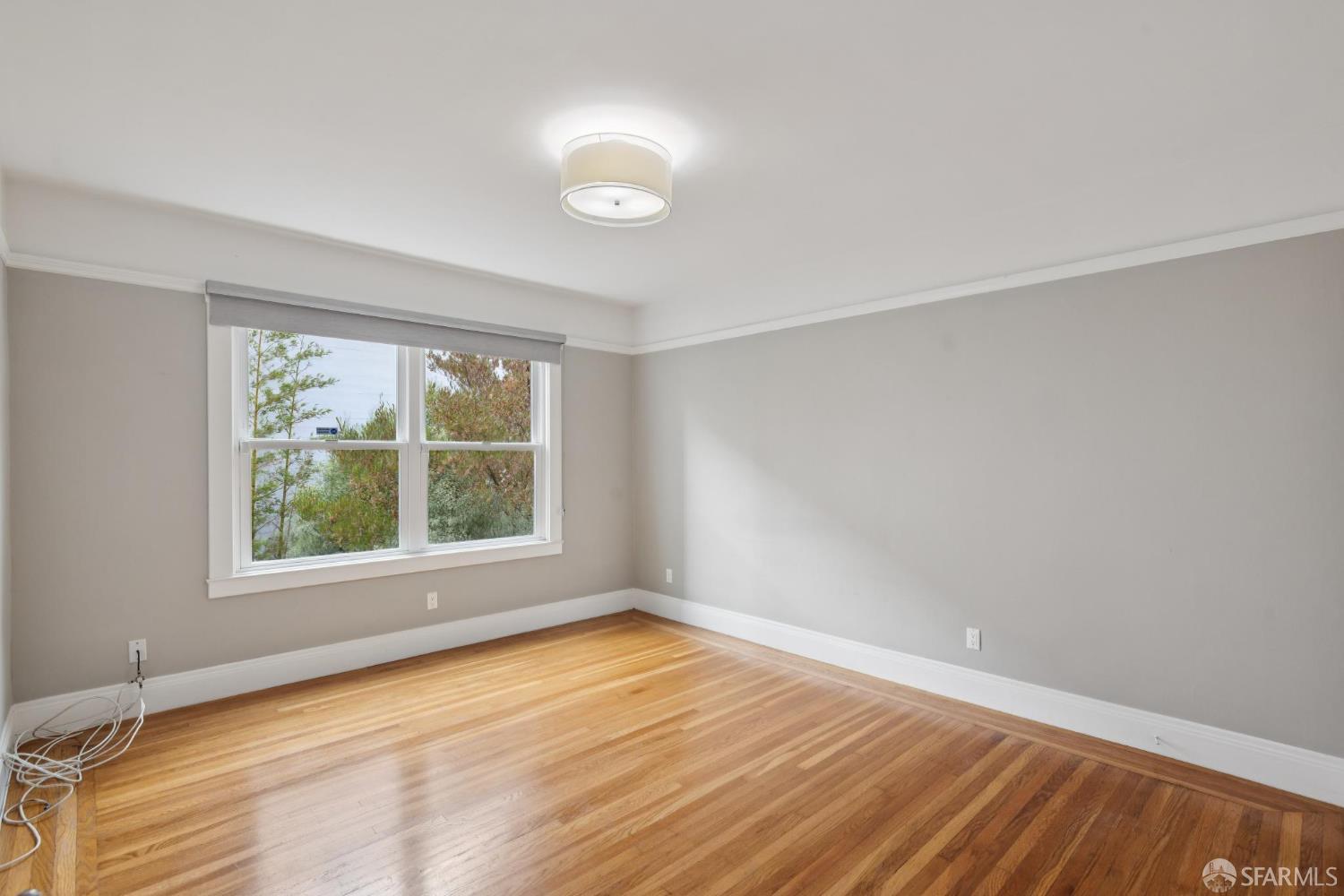 3321-3323 Scott Street