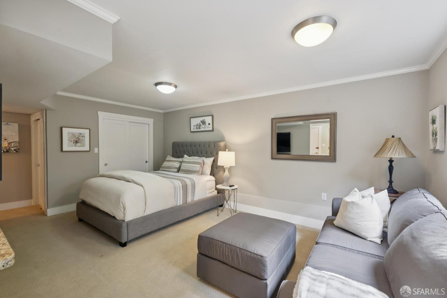 3321-3323 Scott Street