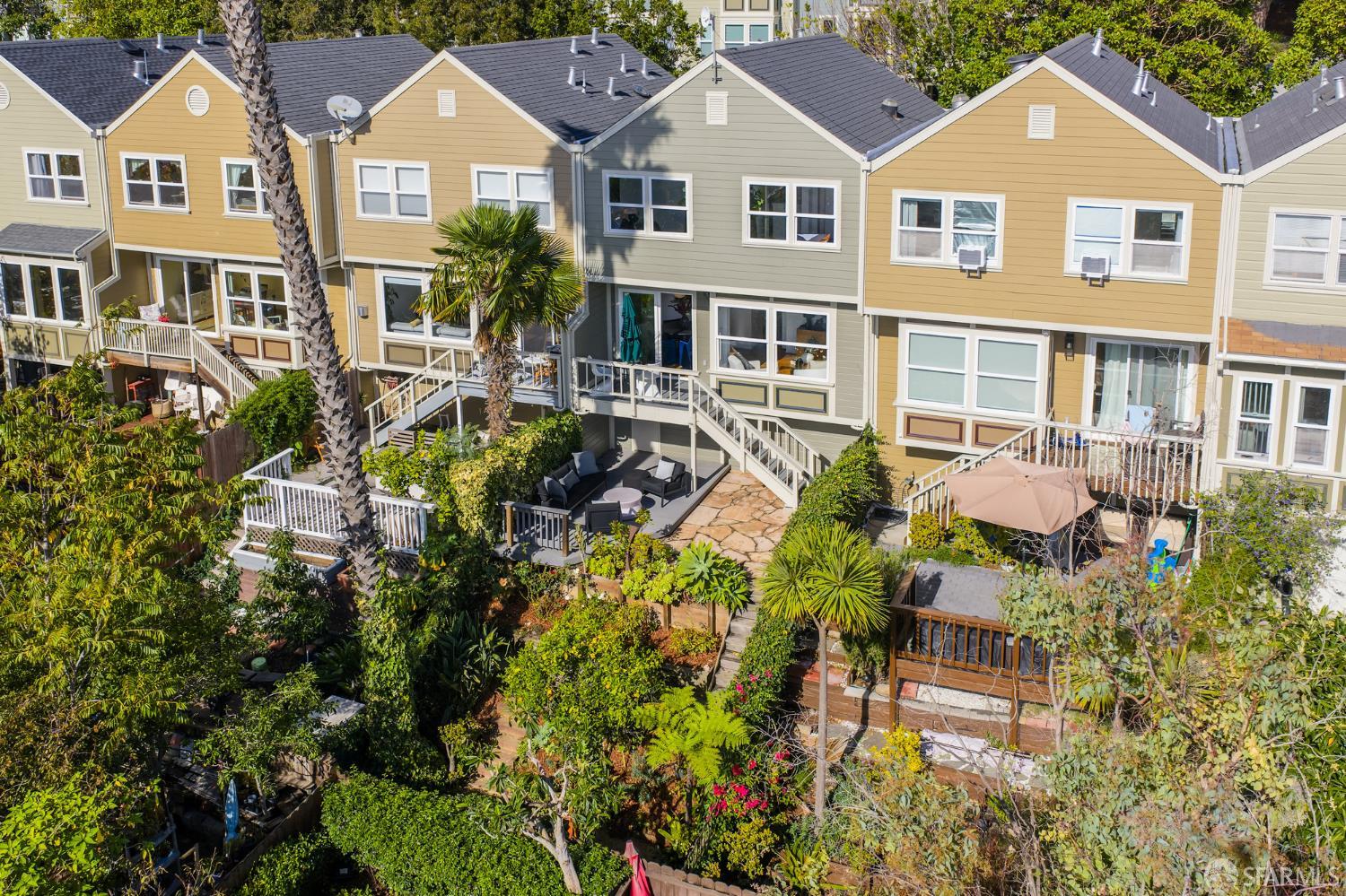 11 Littlefield Terrace