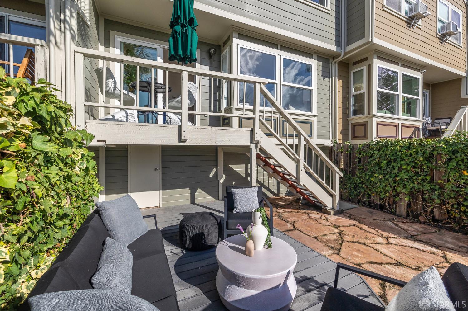 11 Littlefield Terrace