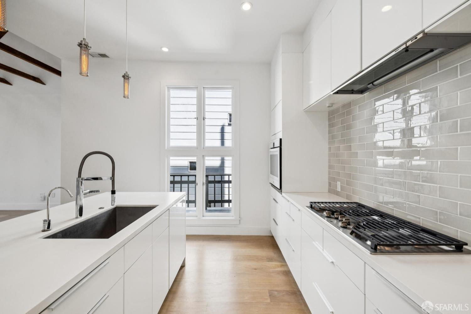 2977-2979 21st Street